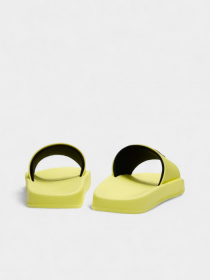 Шльопанці HUGO модель 5876 Фото