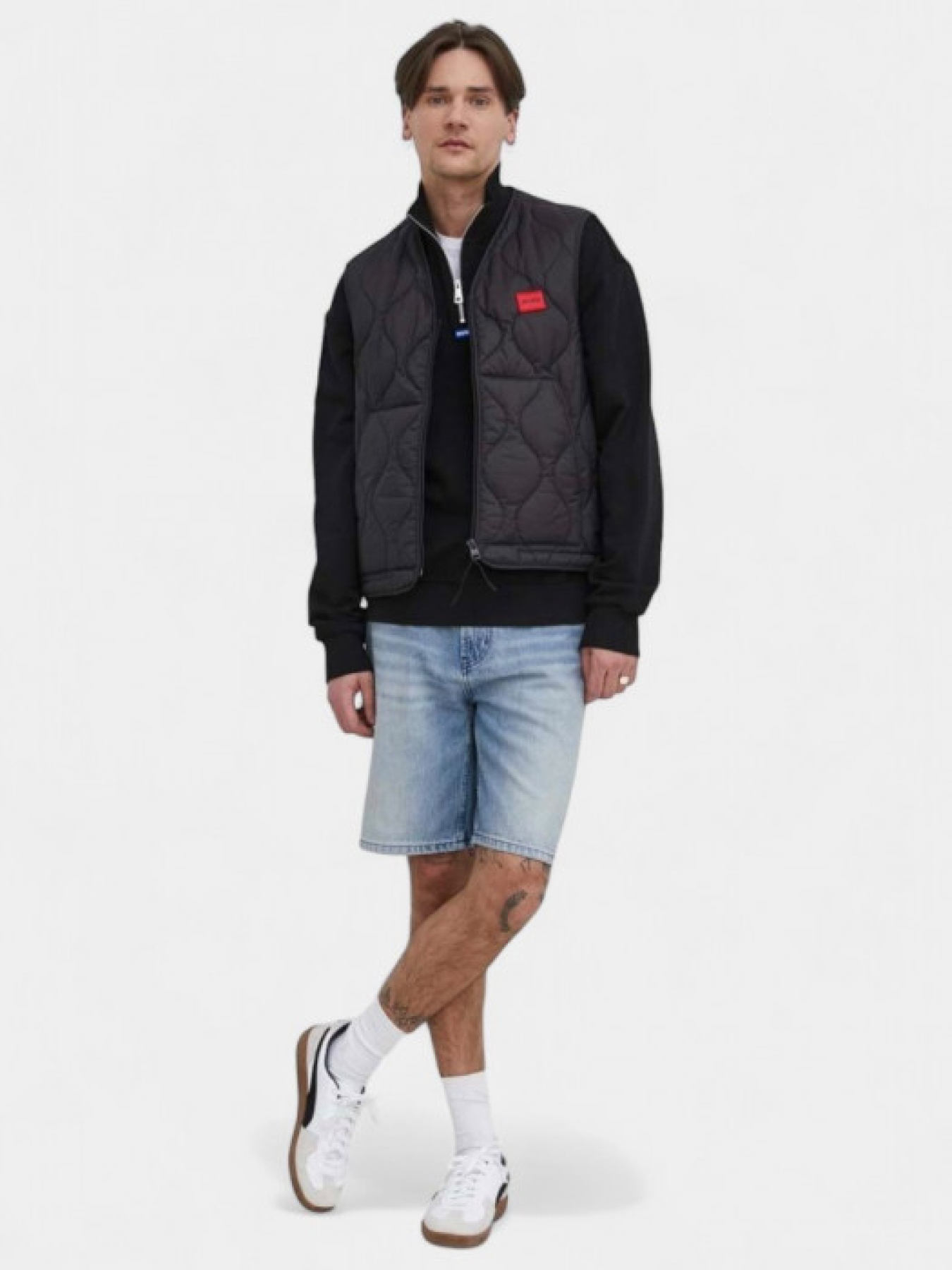 Джинсовые шорты HUGO модель 5890 Фото