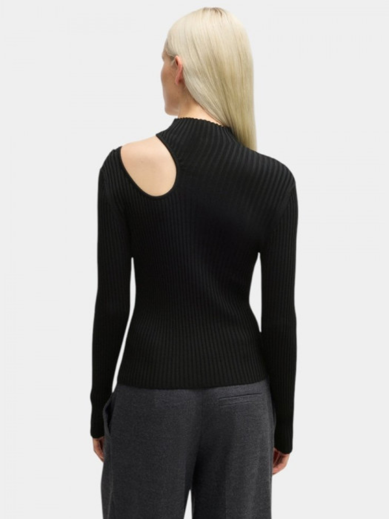 Кофти та светри HUGO модель 7874 Фото