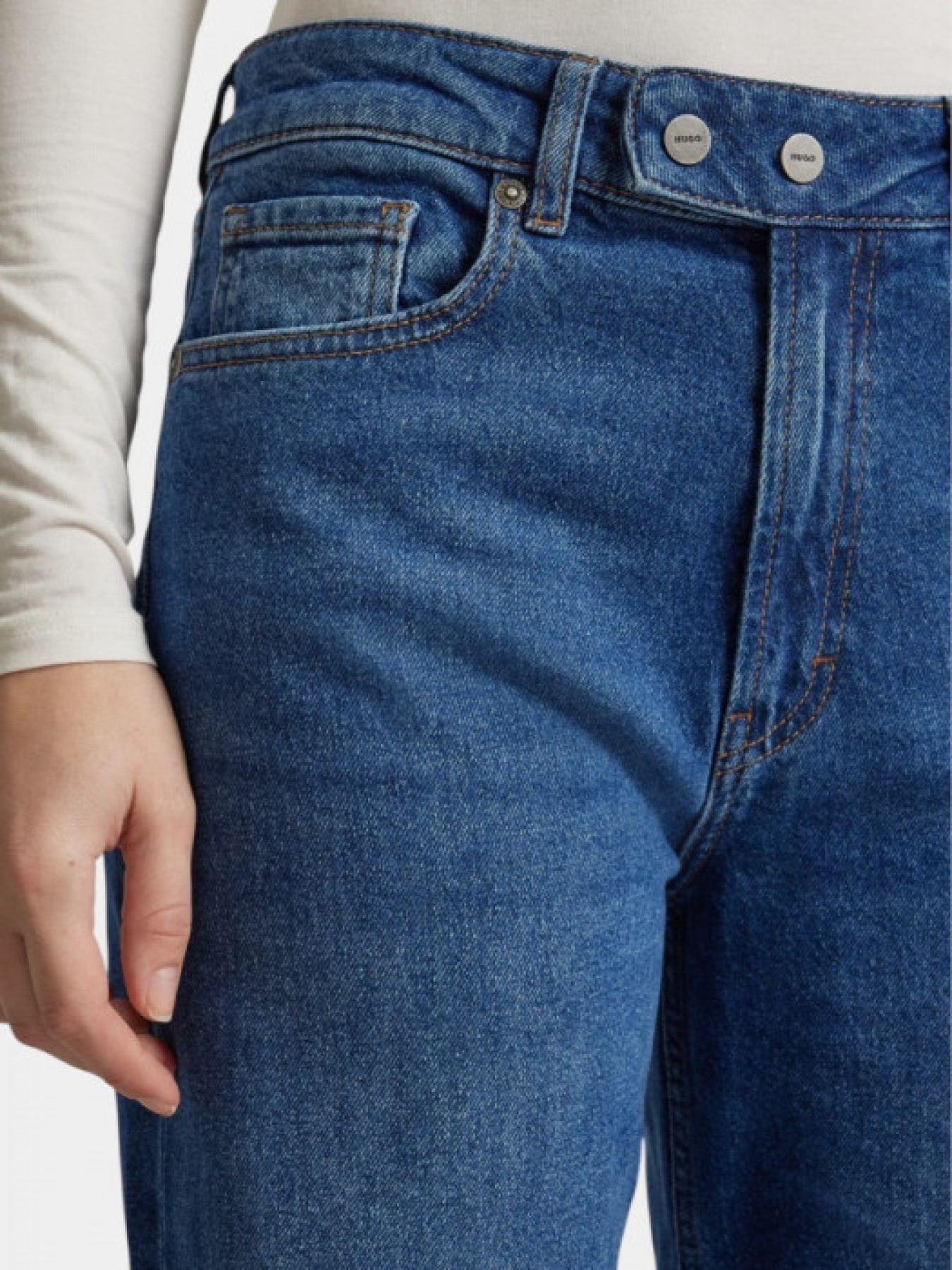 Джинсы HUGO модель 8538 Фото