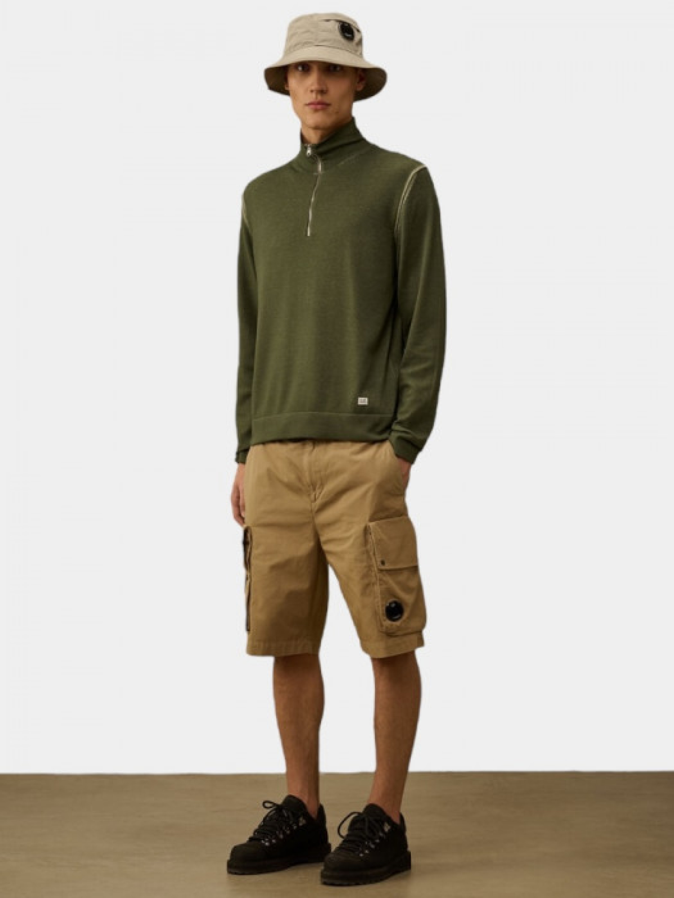 Шорти CP Company модель 8797 Фото