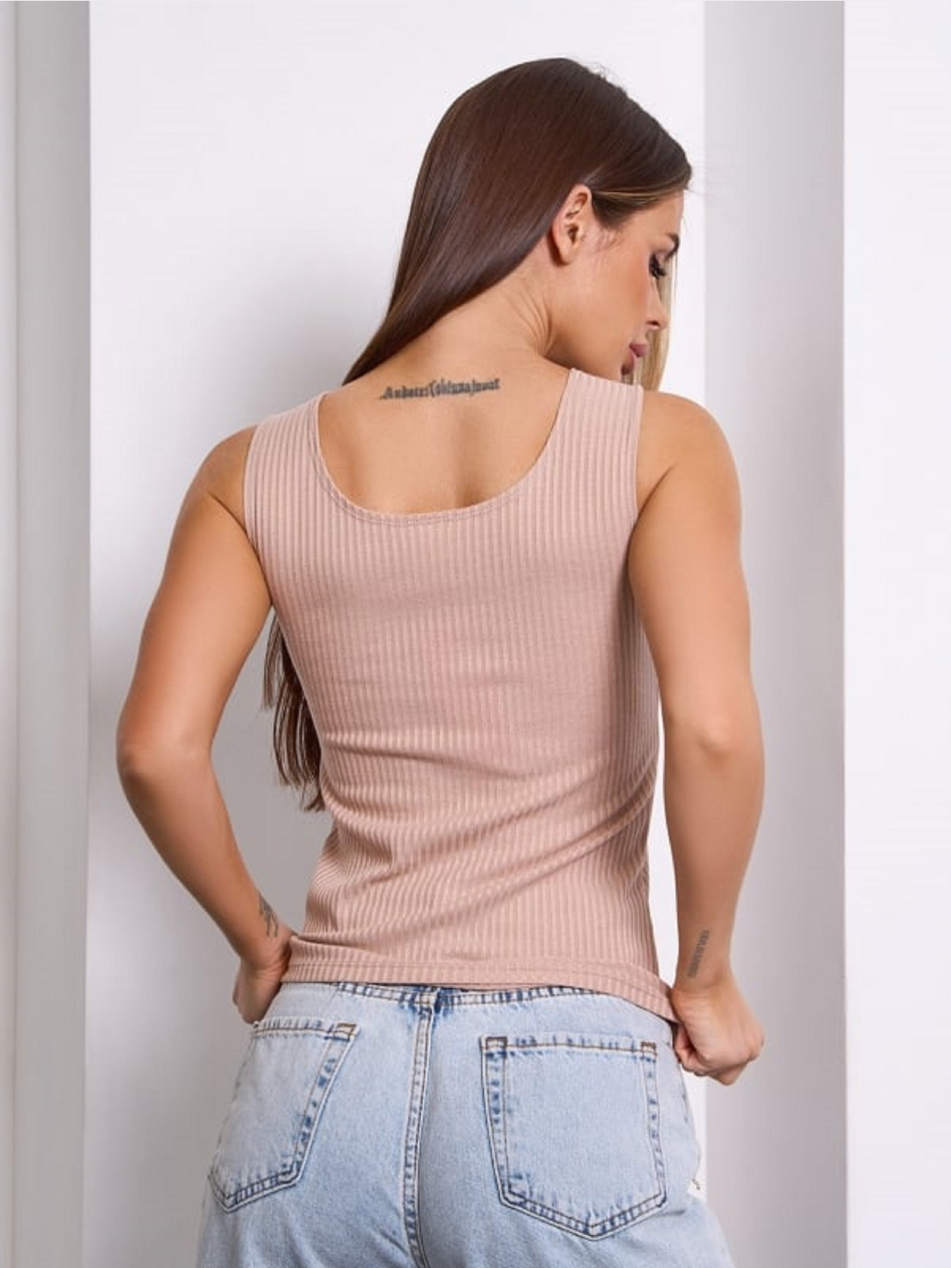 Майка ISSA Plus модель 11723_бежевый Фото