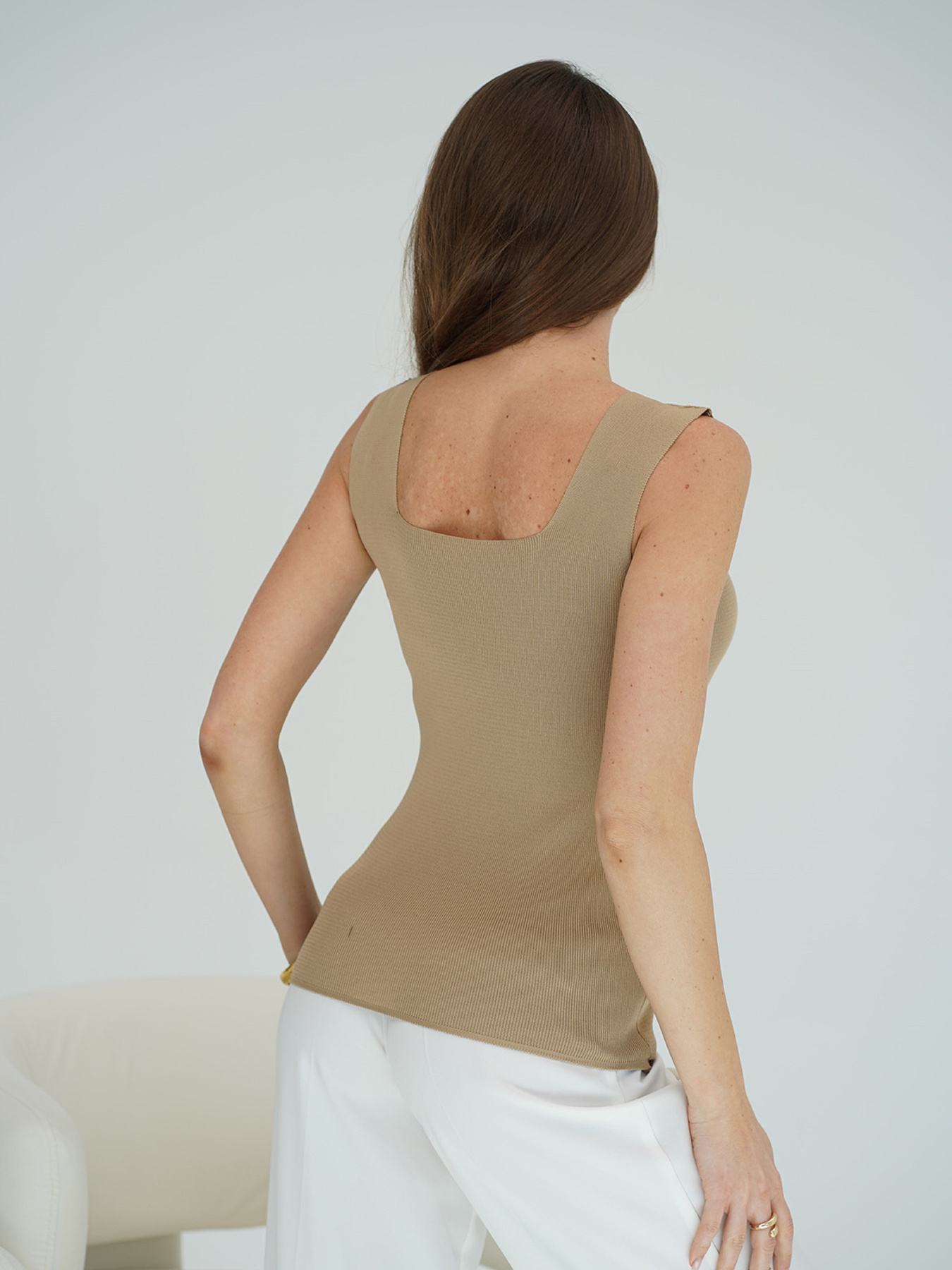 Майка ISSA Plus модель WN20-519_темно_бежевый Фото