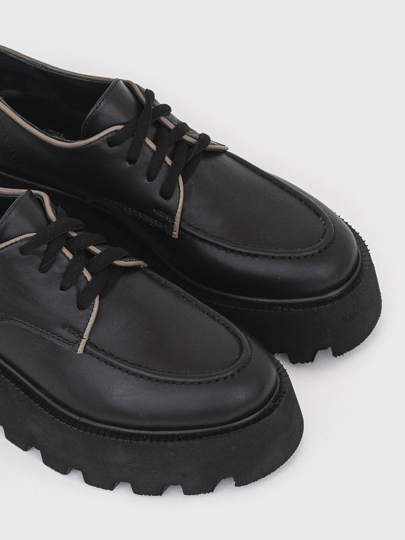 Туфли Gem модель 100-B5301 Фото