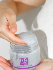Сахарно-солевой скраб для тела с магнием Magnesium Scrub Magnesium Goods модель 681207 Фото