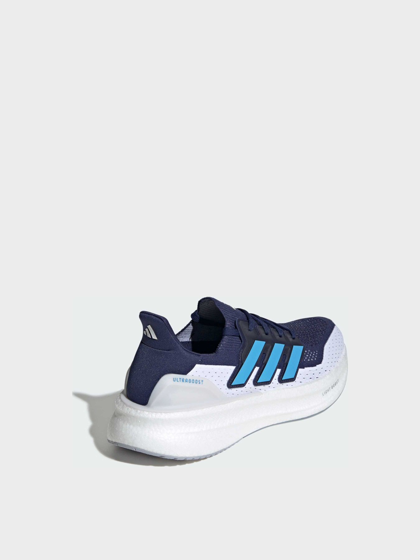 Кросівки для бігу Adidas Ultraboost модель JQ2905 Фото