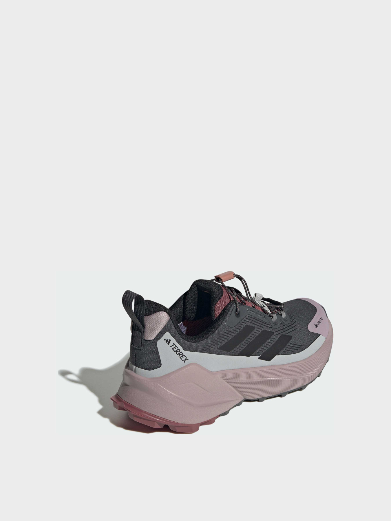 Кроссовки аутдор Adidas модель JP5241 Фото