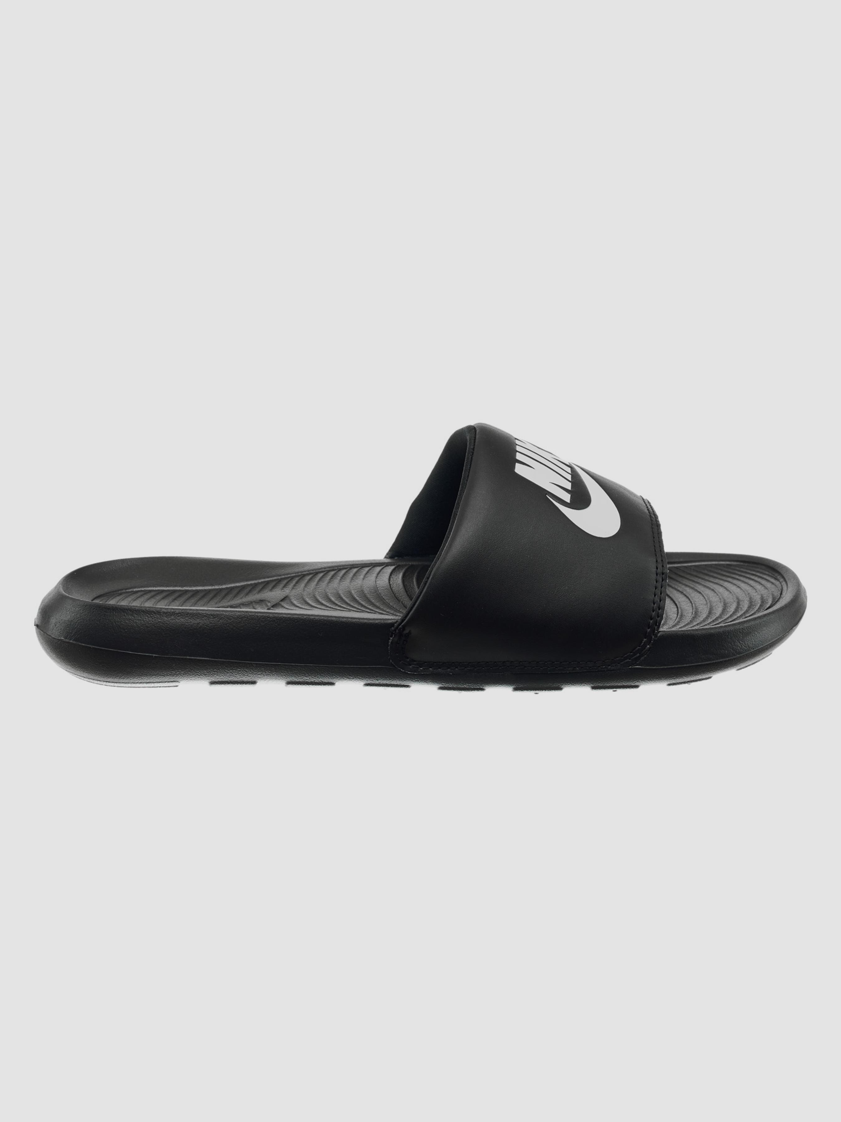 Чоловічі Шльопанці NIKE Victori One Slide (CN9675-002) колір чорний, матеріал поліуретан/нейлон NIKE - купити в Україні