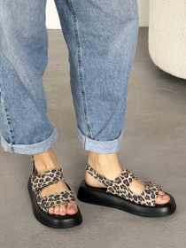 Сандалии INNOE модель 777556-1 Фото