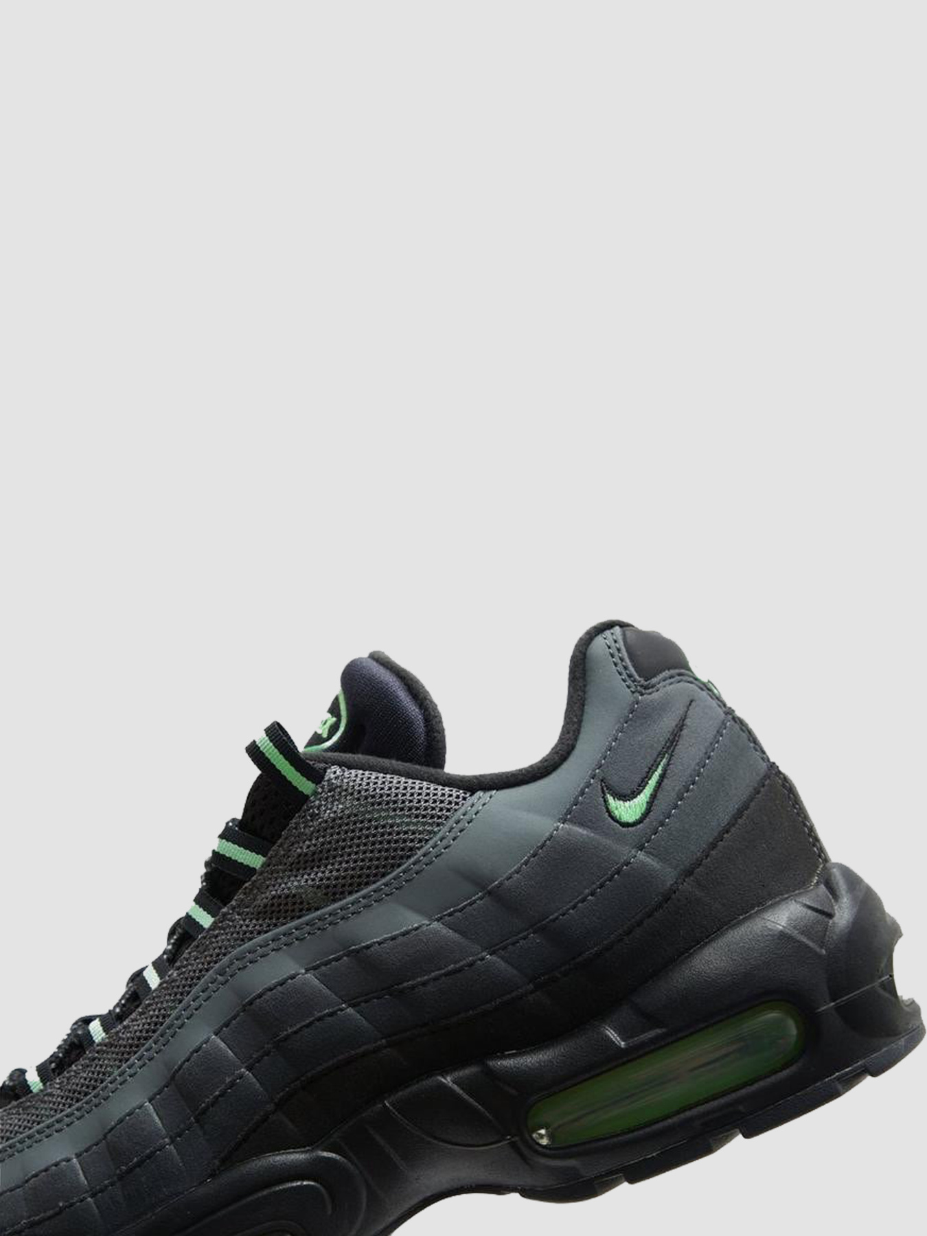 Кроссовки повседневные NIKE Air Max 95 модель HM0622-001 Кроссовки повседневные NIKE Air Max 95 модель HM0622-001 Фото