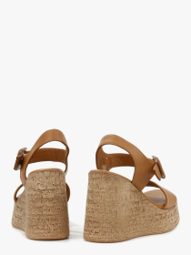 Босоножки LeBERDES модель 00000018306 Фото