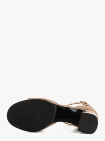 Босоніжки LeBERDES модель 00000018318 Босоніжки LeBERDES модель 00000018318 Фото