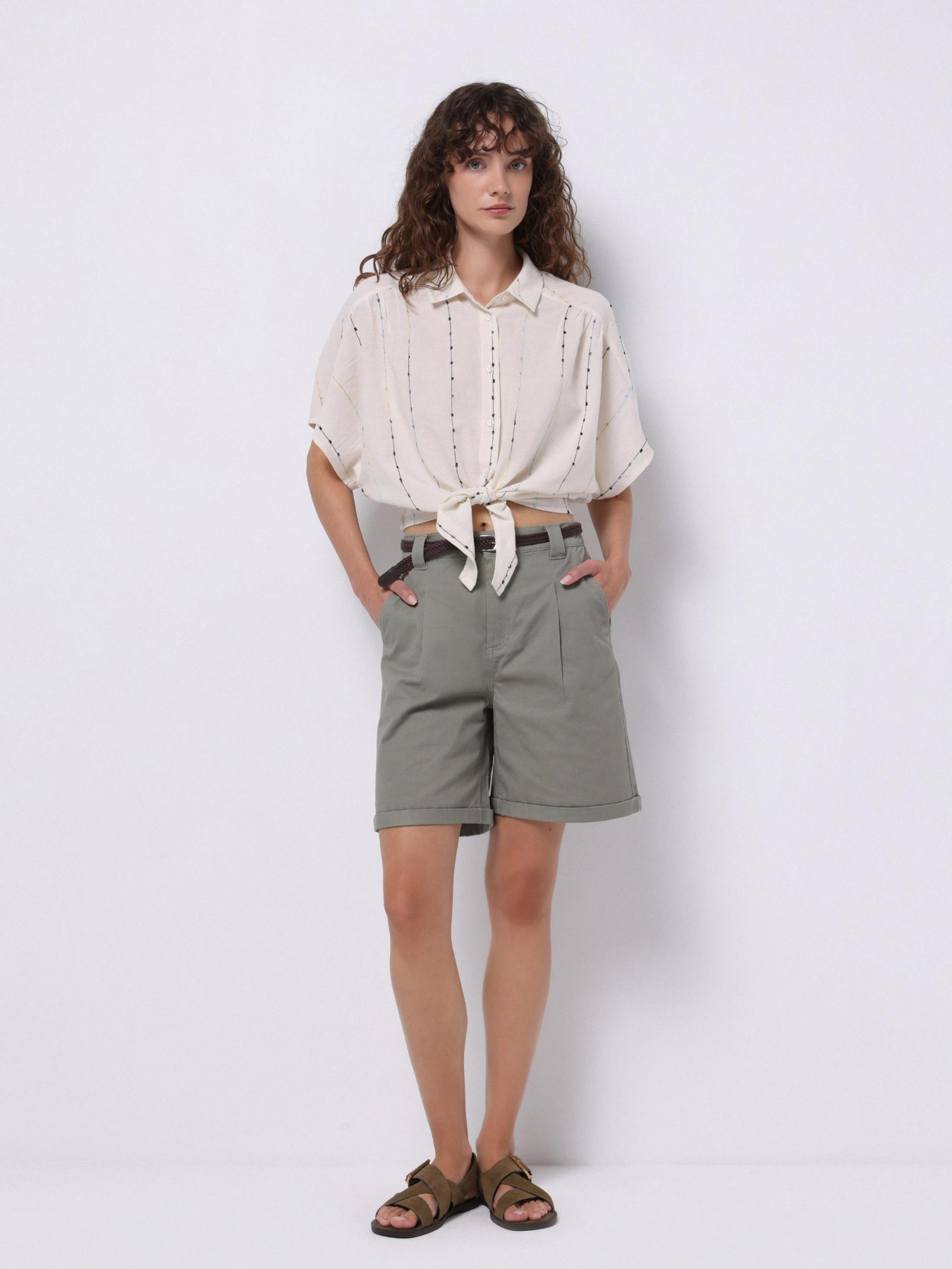 Шорти Colin’s модель CL1074658_Q1.V1_KHA Фото