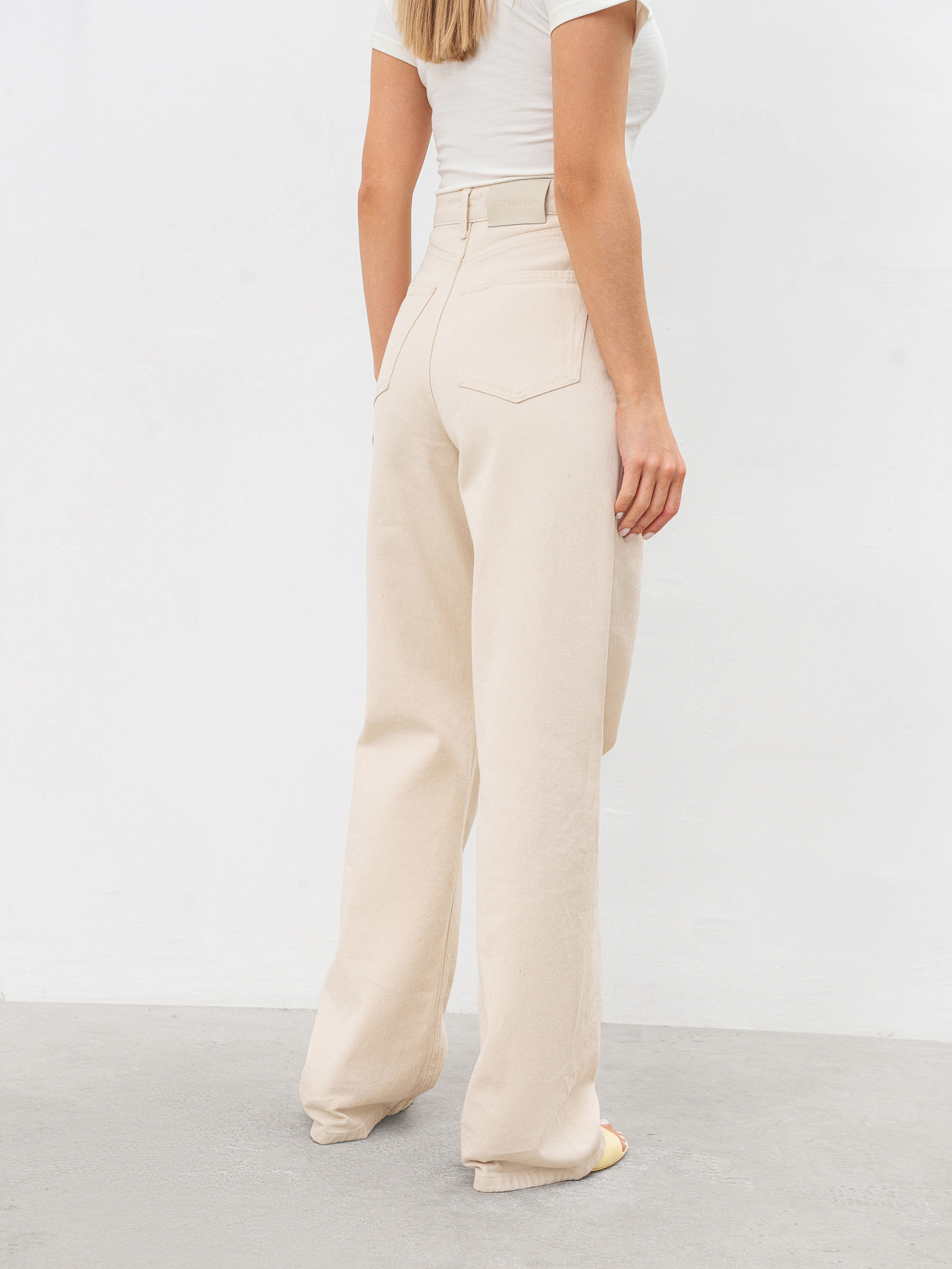 Широкі джинси Romashka Тайт модель 205040105072 Фото