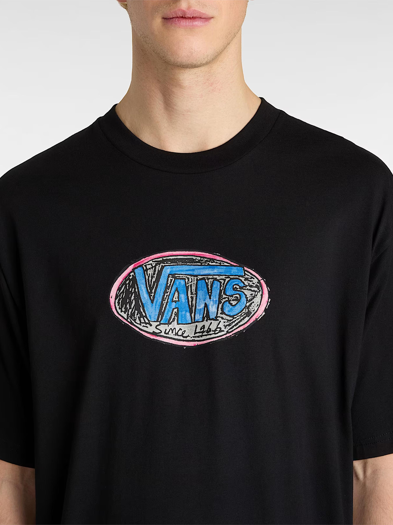 Футболки и поло Vans модель VN000NHWBLK1 Фото