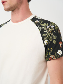 Футболка Monki модель 76874 Фото