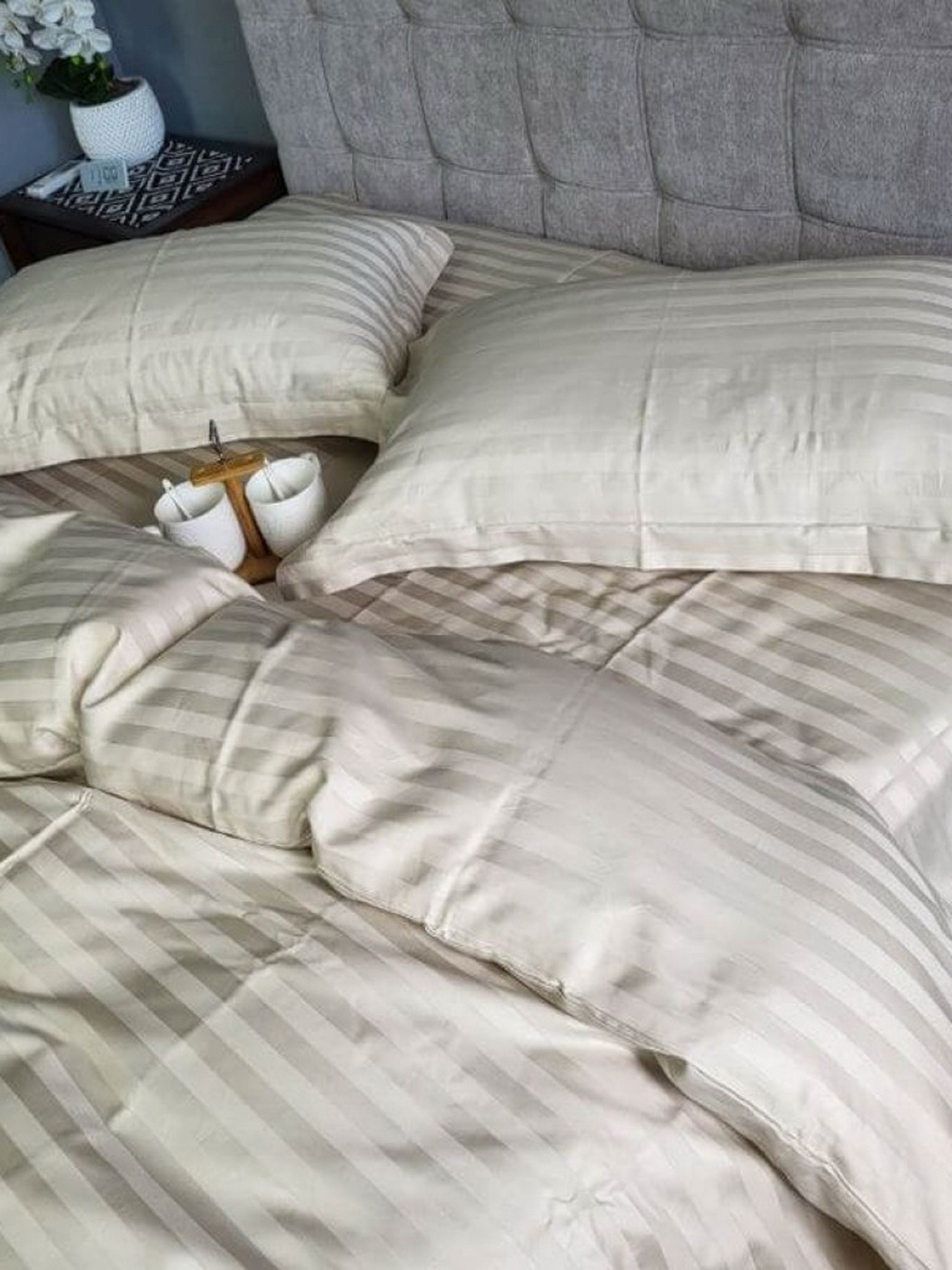 Комплект постельного белья Страйп Сатин Champagne Vital Textile модель SP1.5-2 Фото