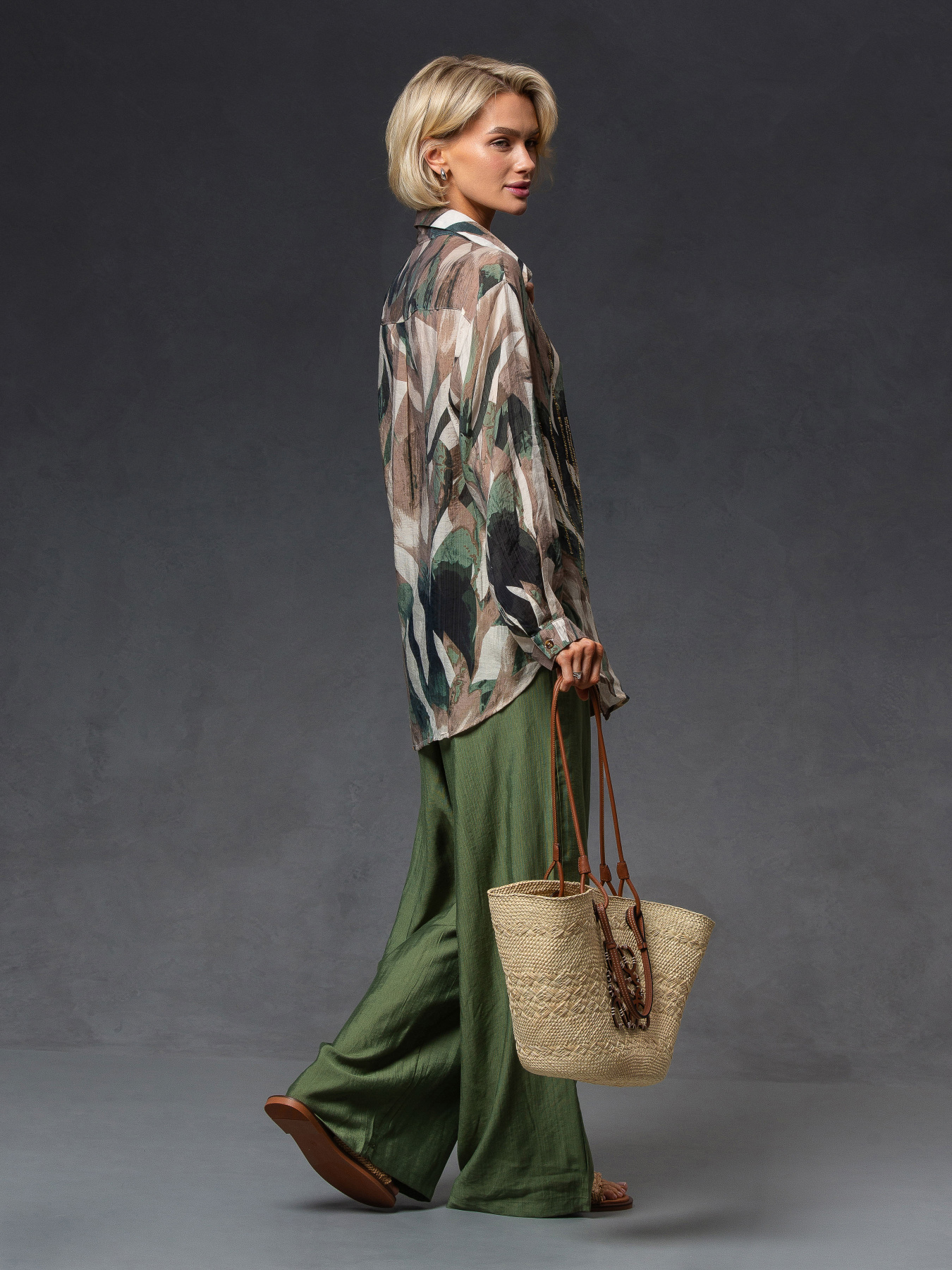 Костюм VIVA WEAR модель 0505-ital-oliva Фото