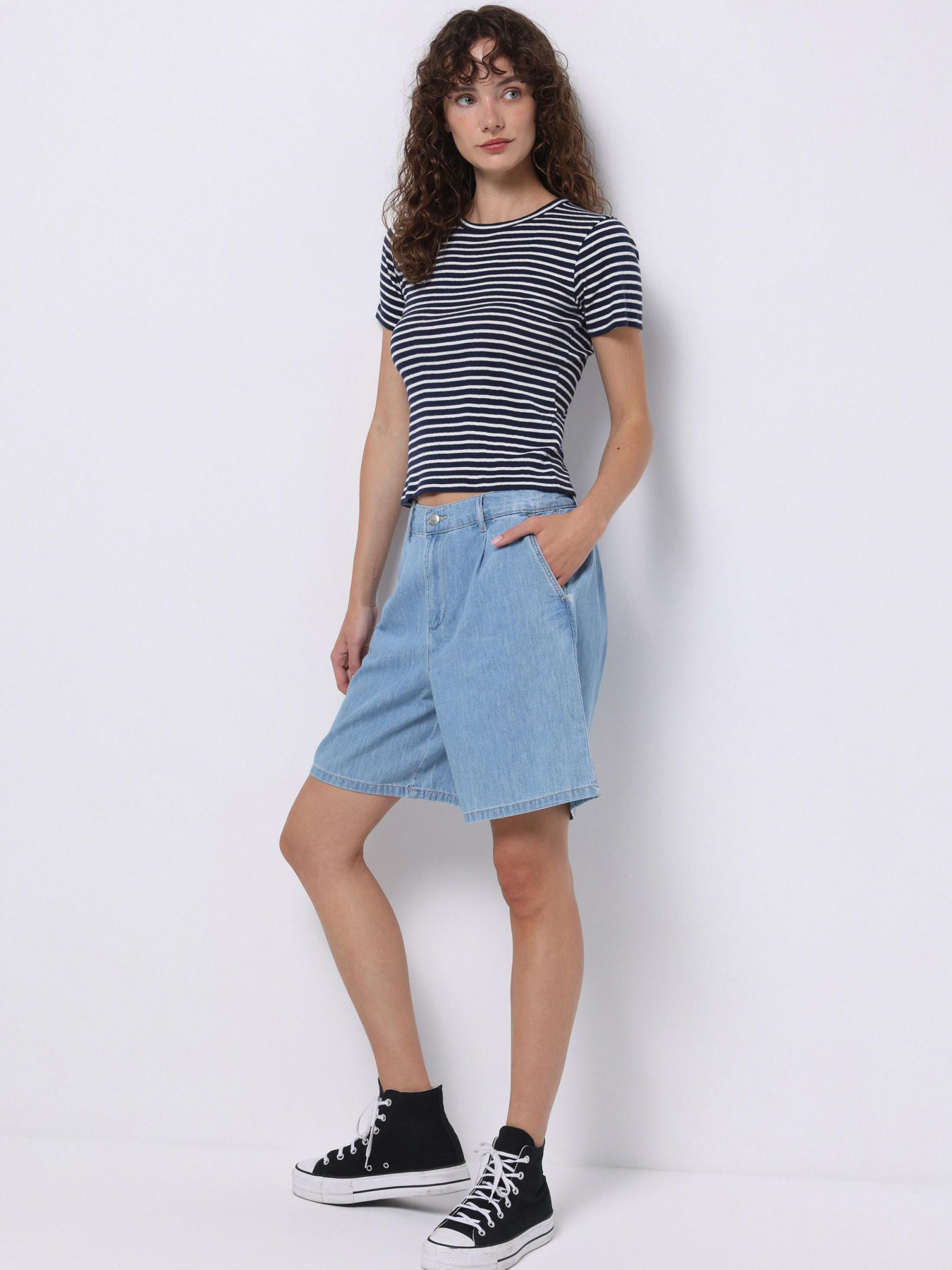 Шорти Colin’s модель CL1075121_Q1.V1_DN42996 Фото