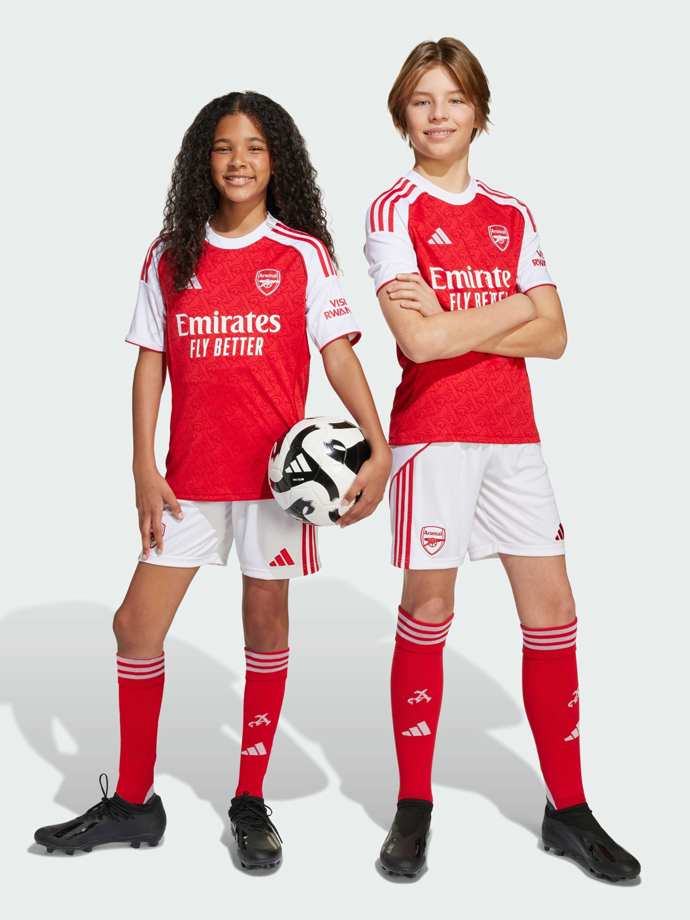 Шорти спортивні Adidas модель JI9528 Фото