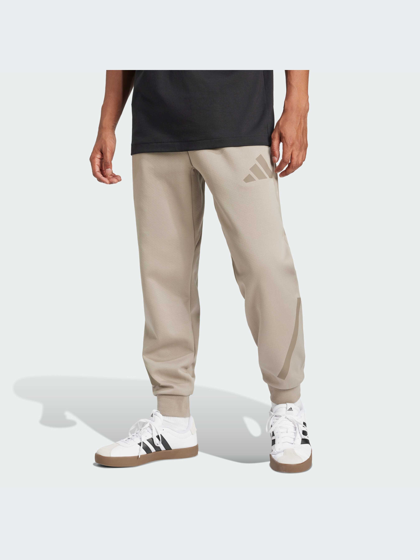 Брюки Adidas ZNE модель JC7914-KZ Фото