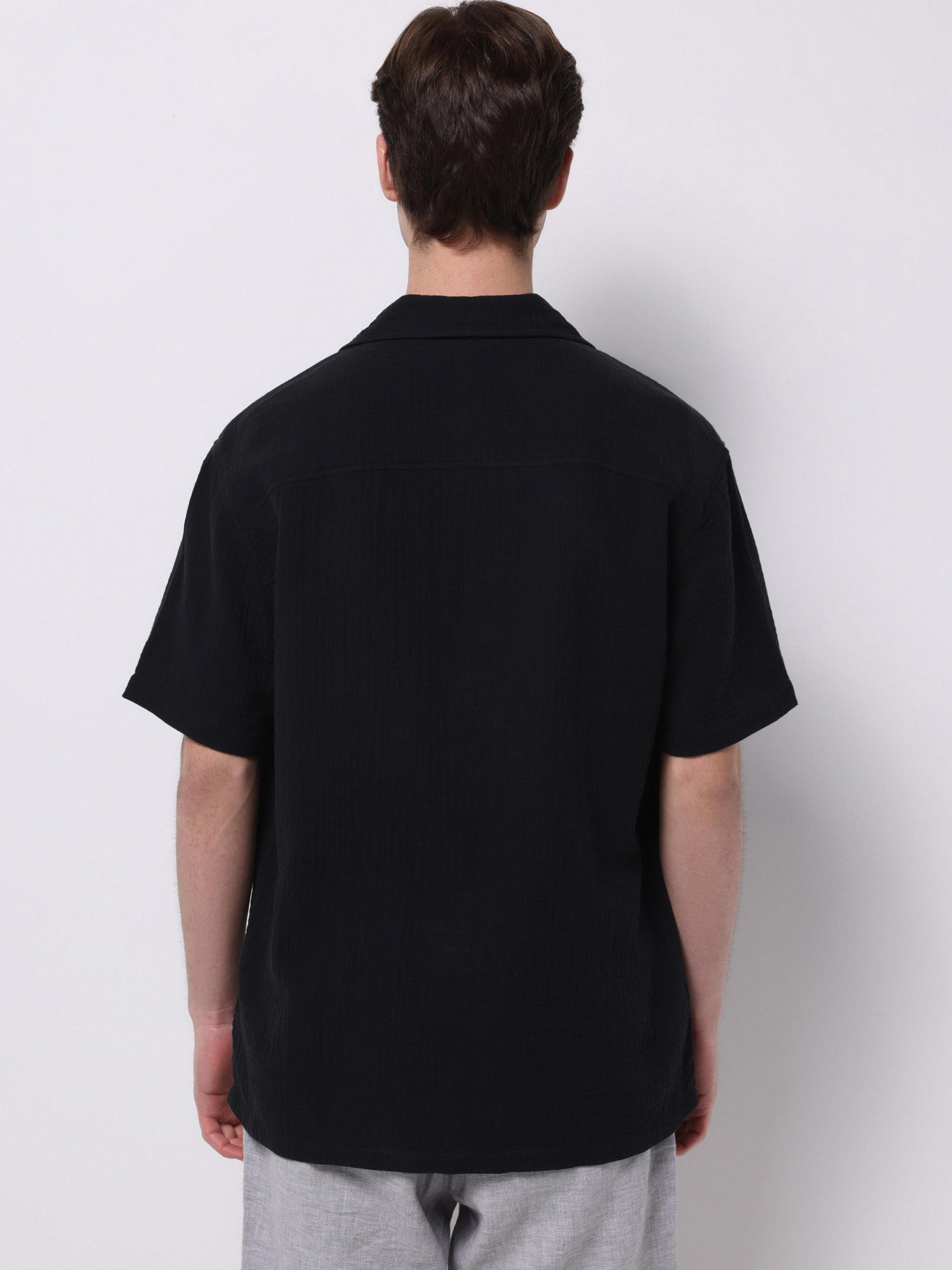 Сорочки Colin’s модель CL1073343_Q1.V1_BLK Фото