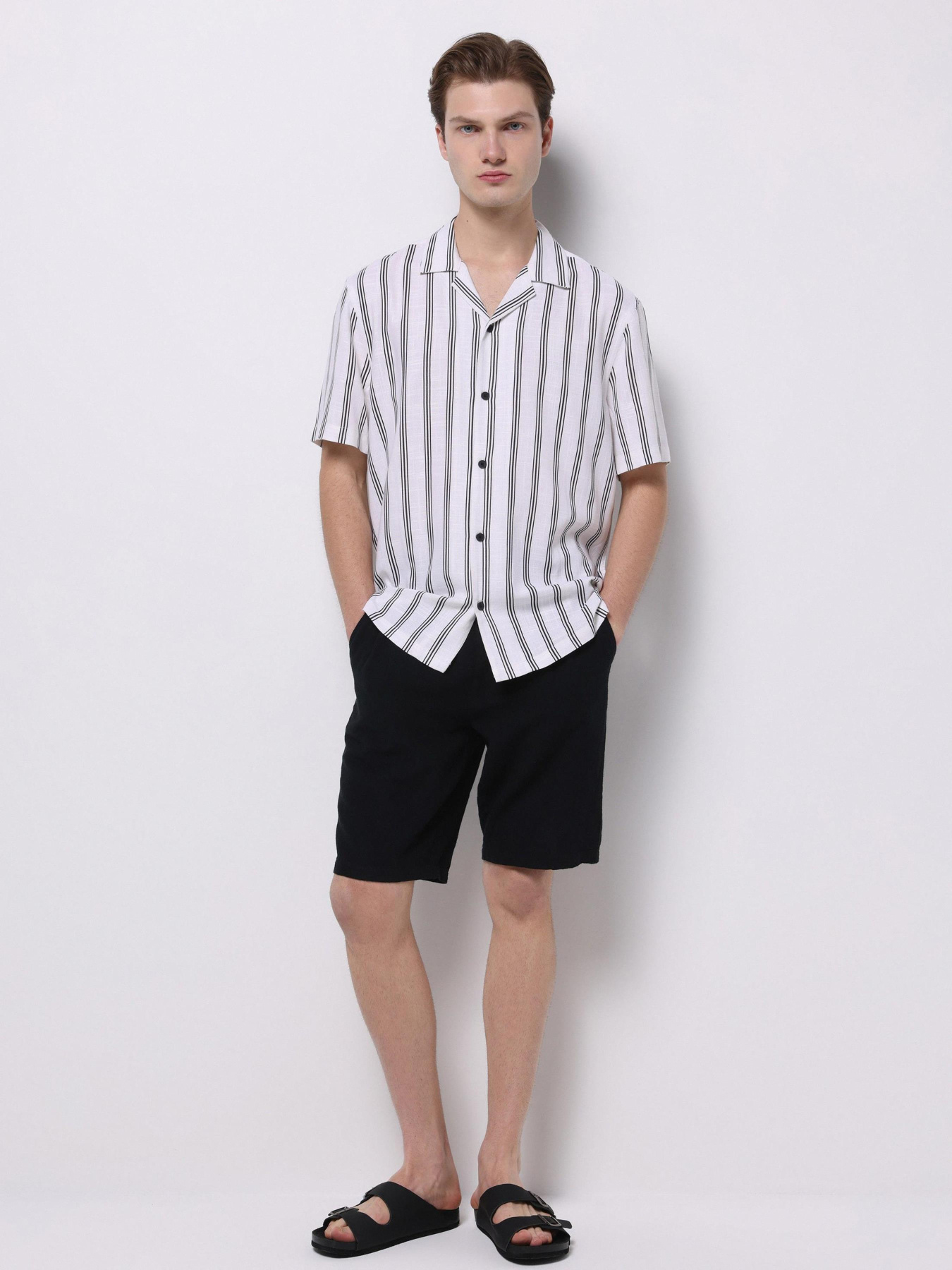 Сорочки Colin’s модель CL1073856_Q1.V1_WSD Фото