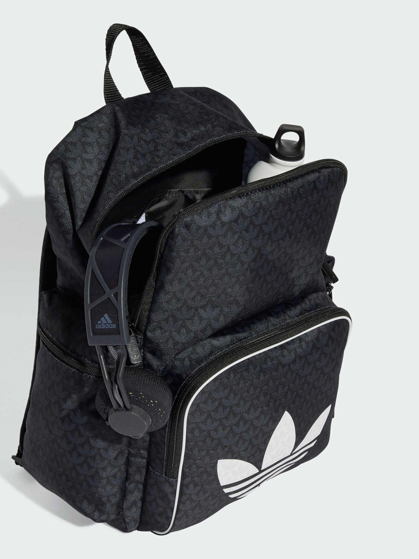 Повсякденний рюкзак Adidas Graphics модель JD5364 Фото