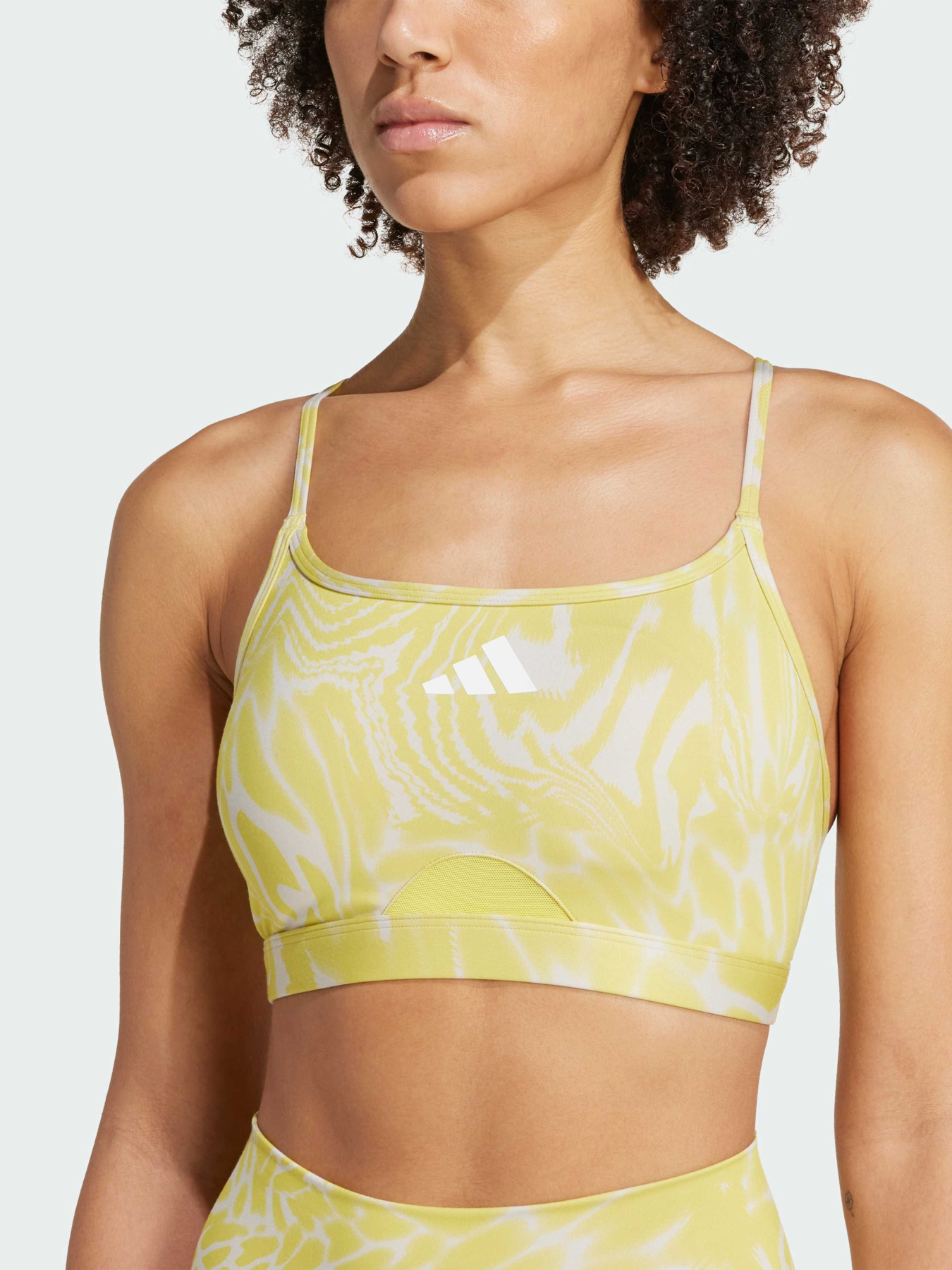 Топ спортивний Adidas модель JD6192 Фото