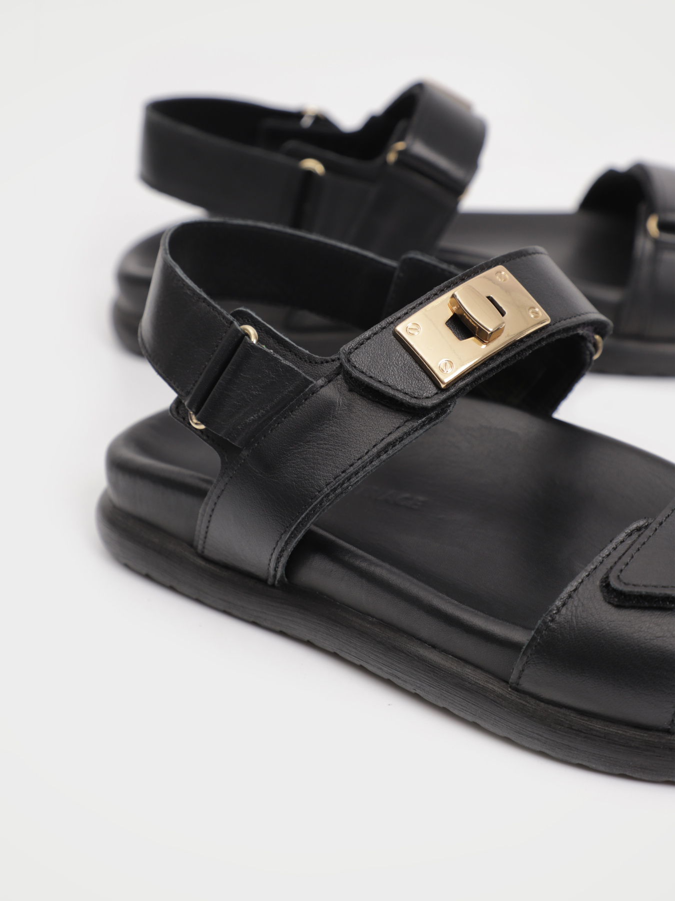 Сандалии URBAN TRACE модель D27102-802-1 Фото