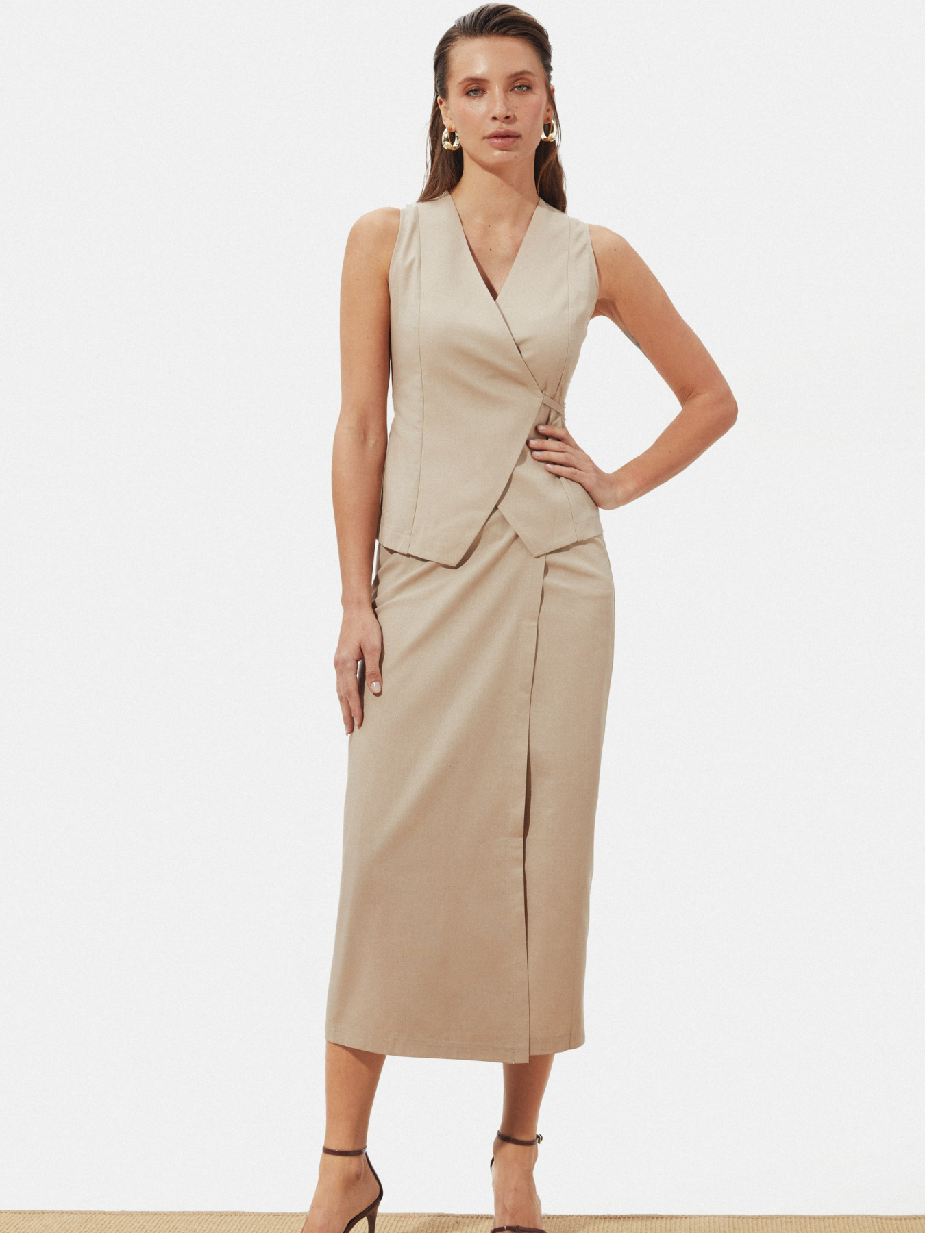 Классический жилет Seventeen модель 2271.6326 Фото