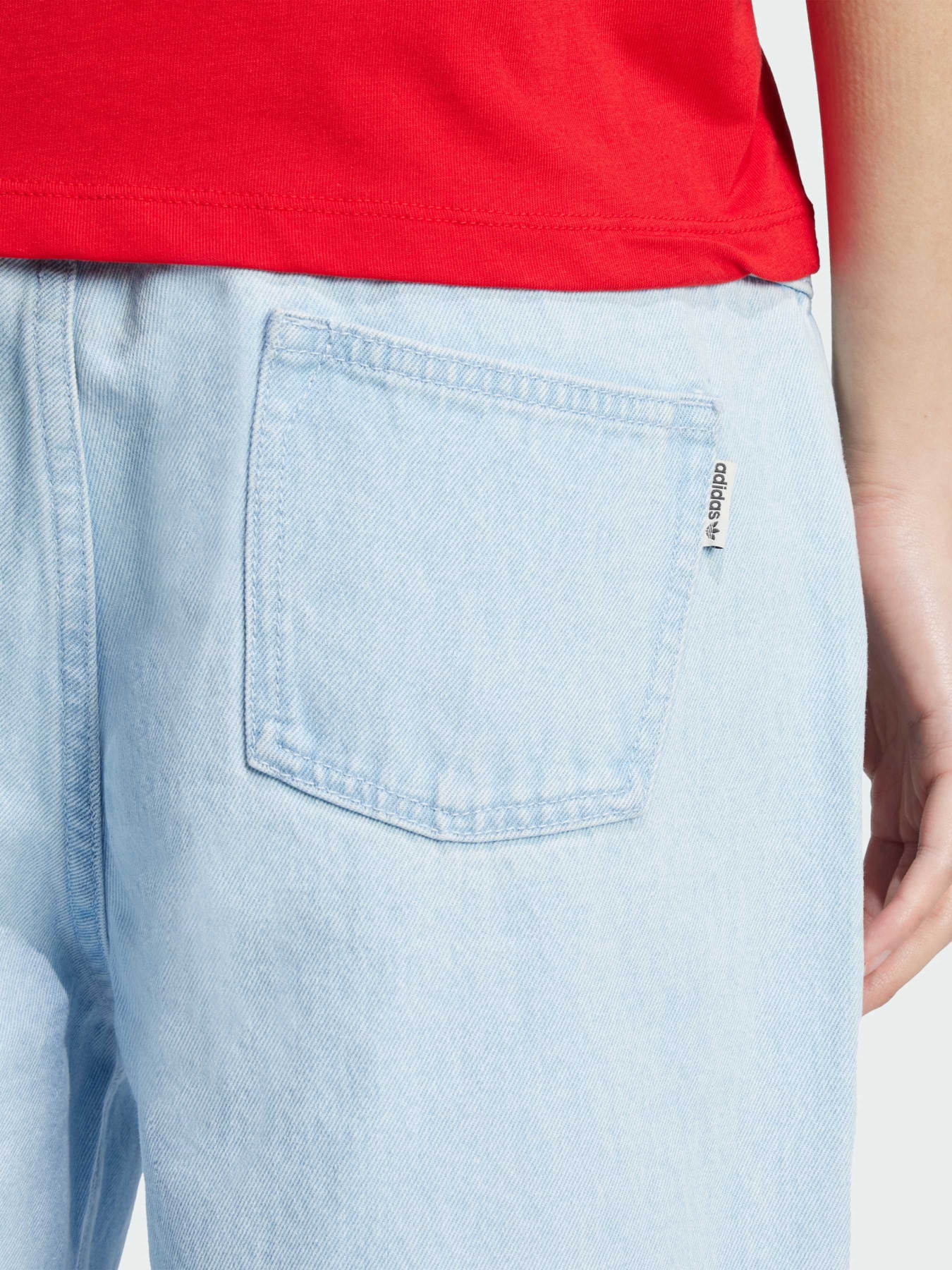 Расклешенные джинсы Adidas модель JD4757 Расклешенные джинсы Adidas модель JD4757 Фото