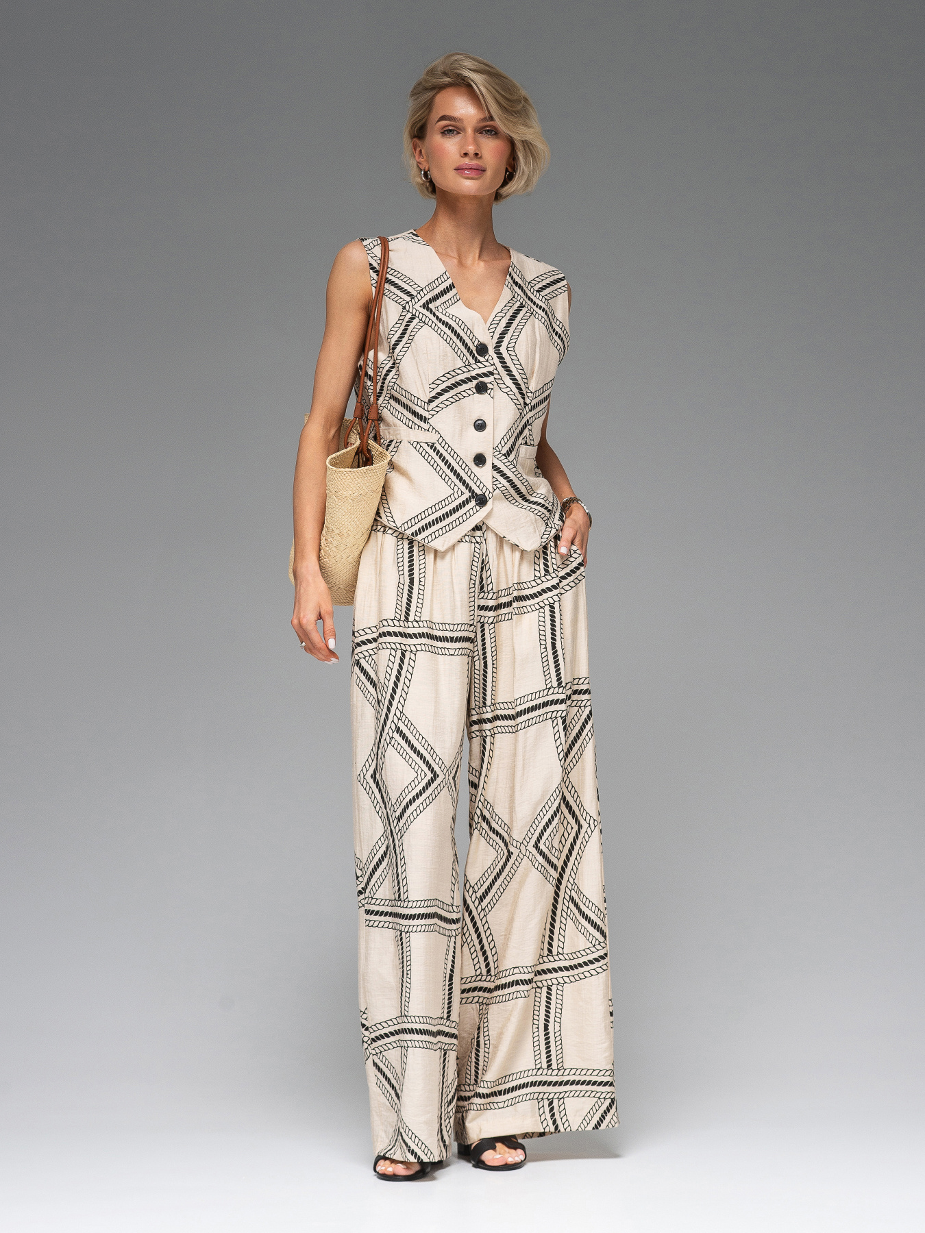 Повсякденний костюм VIVA WEAR модель 3808-jilet-milk Фото