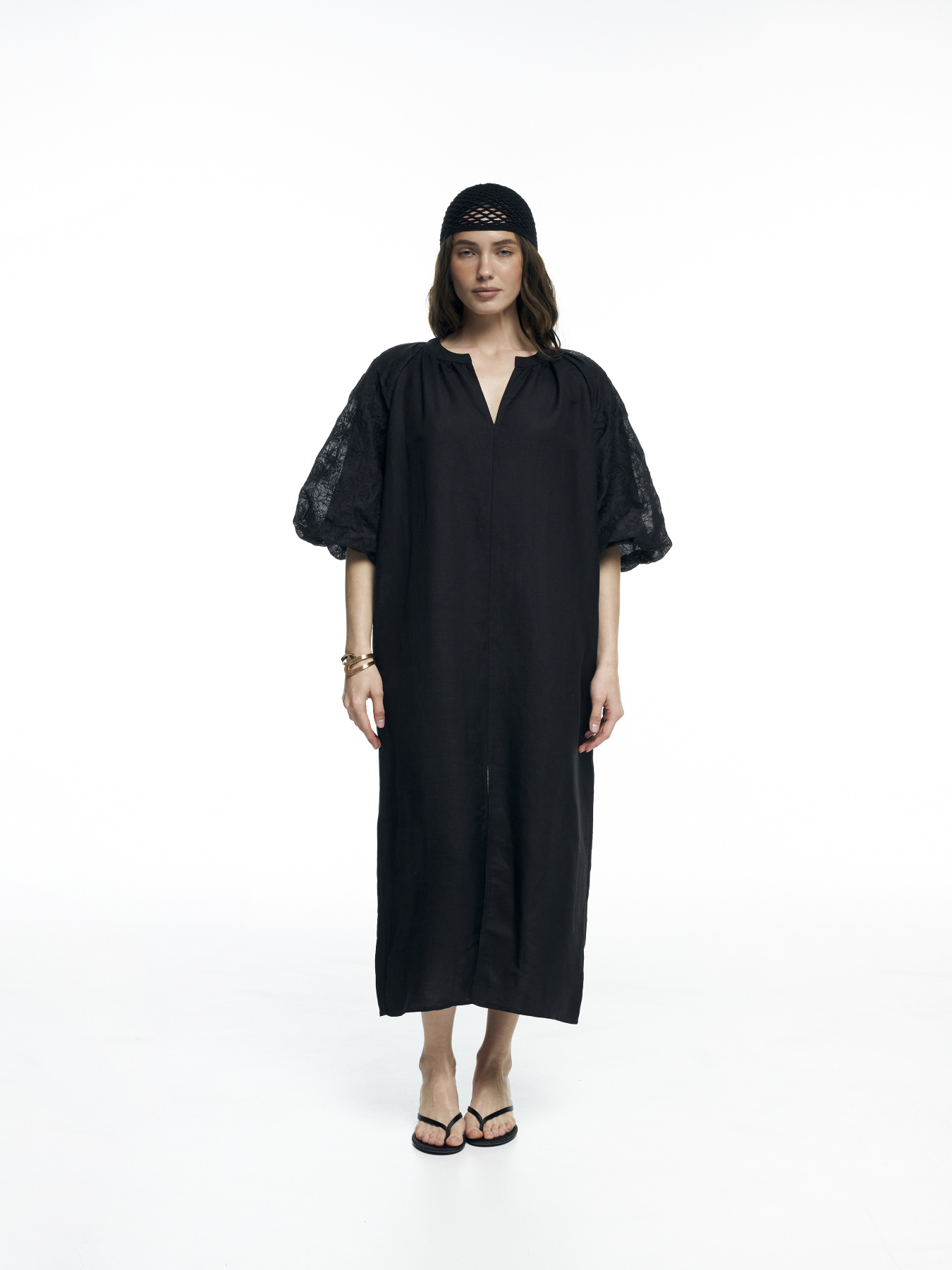 Вышитое платье FloveTouch модель suknia-z-vyshytymy-rukavamy Фото