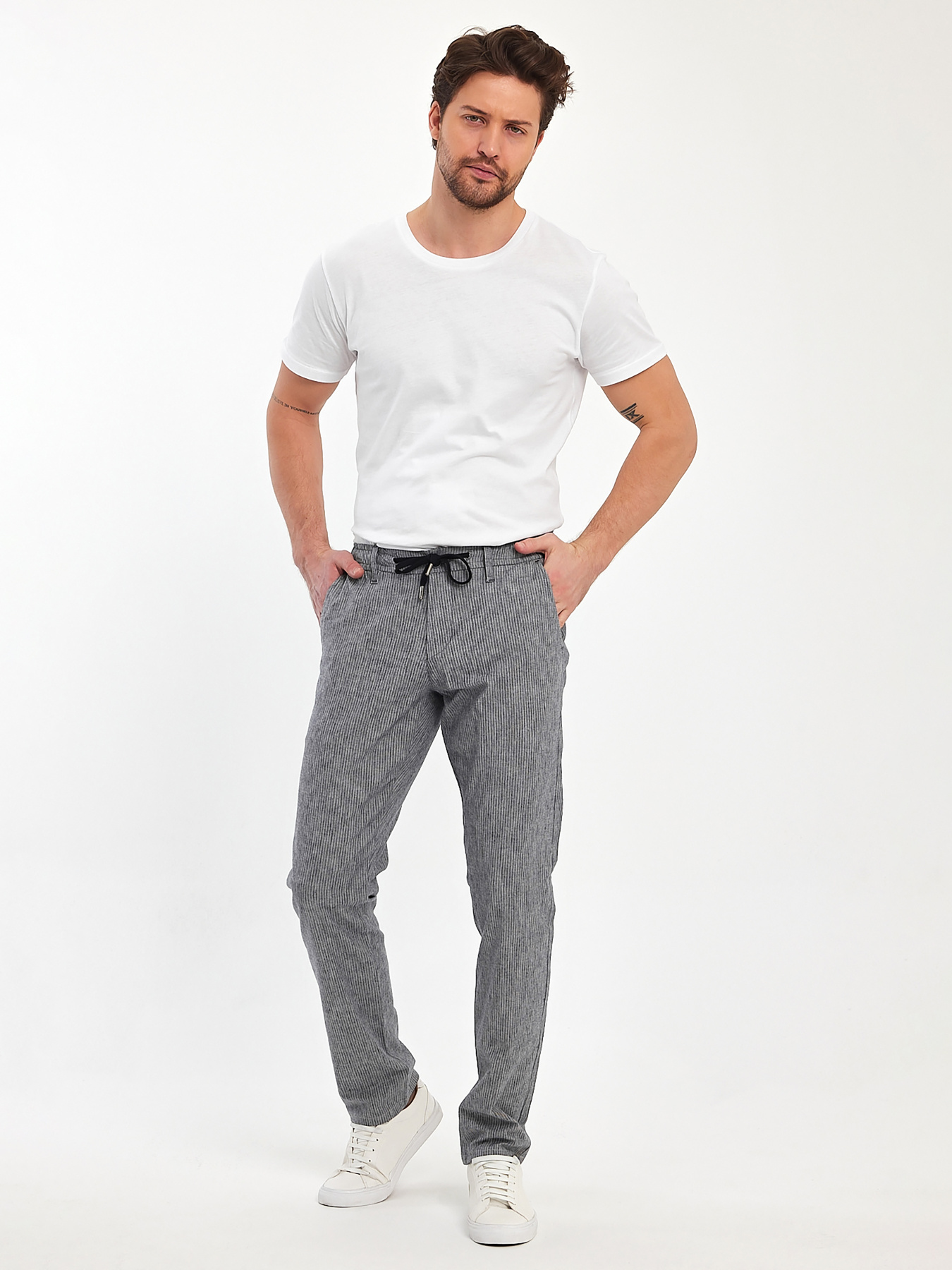 Повседневные штаны Trend Collection модель TC12122GreyWhiteSHTN Фото