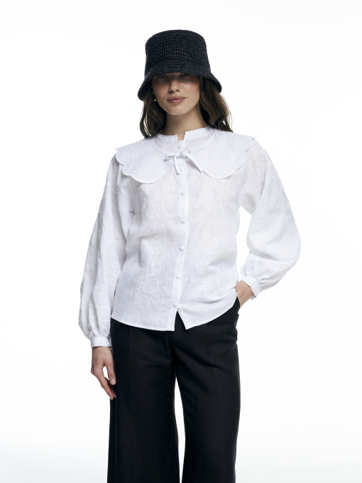 Вышитая рубашка FloveTouch Квітка Біла модель sorochka-vyshyta-zi-znimnym-komirom-bila Фото