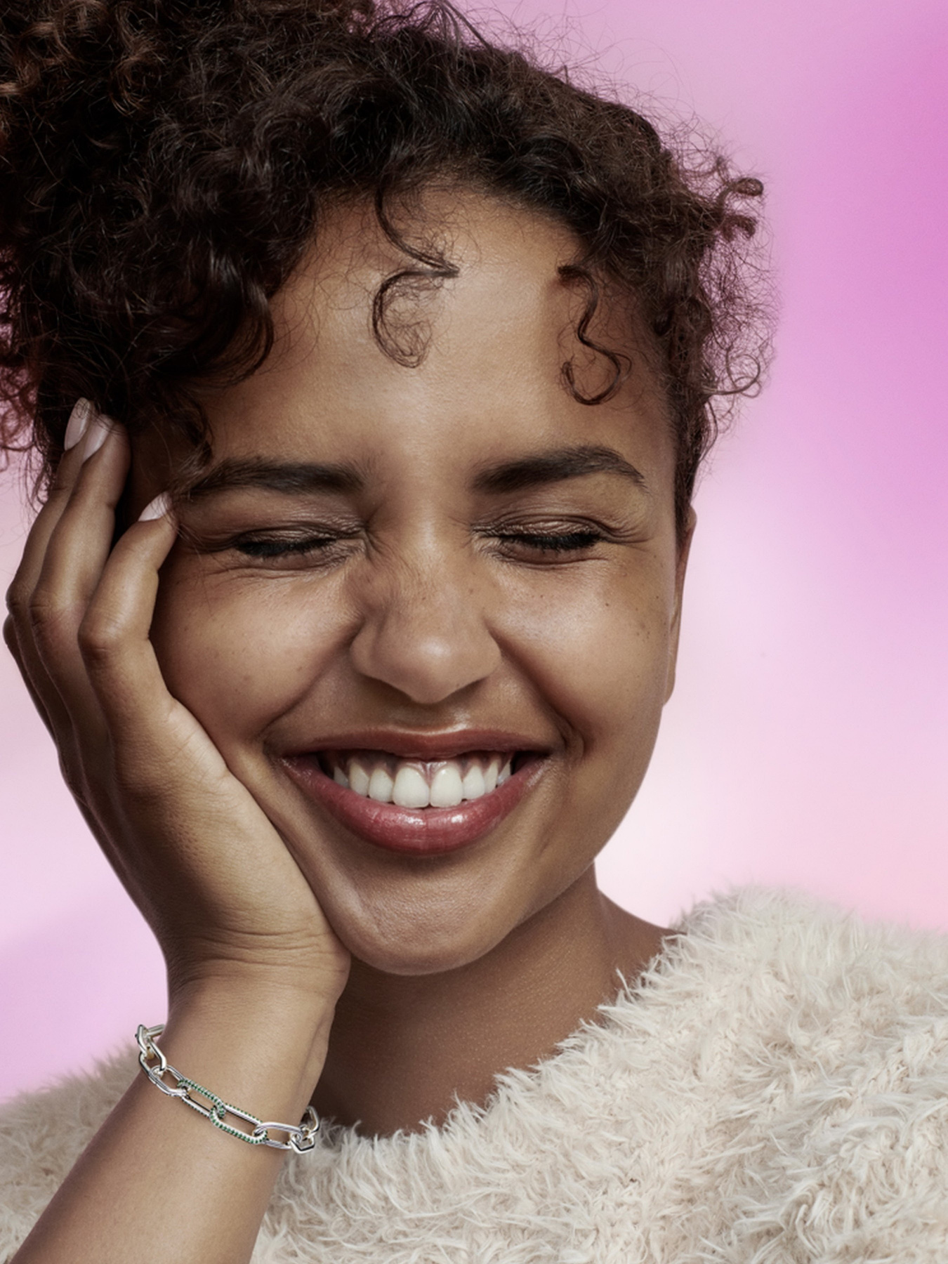 Класичні PANDORA Me модель 799660C01 Фото