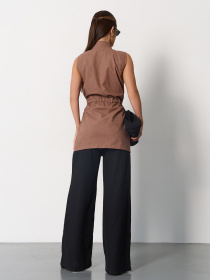 Класичний жилет ISSA Plus модель 15160_коричневый Фото