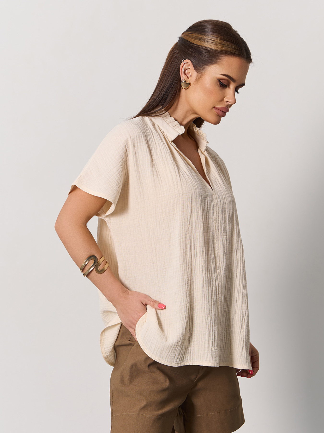 Блуза ISSA Plus модель 15161_бежевый Блуза ISSA Plus модель 15161_бежевый Фото