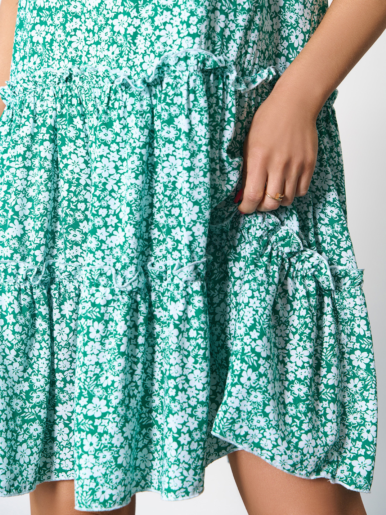 Сукня міні ISSA Plus модель 15163_зеленый Сукня міні ISSA Plus модель 15163_зеленый Фото