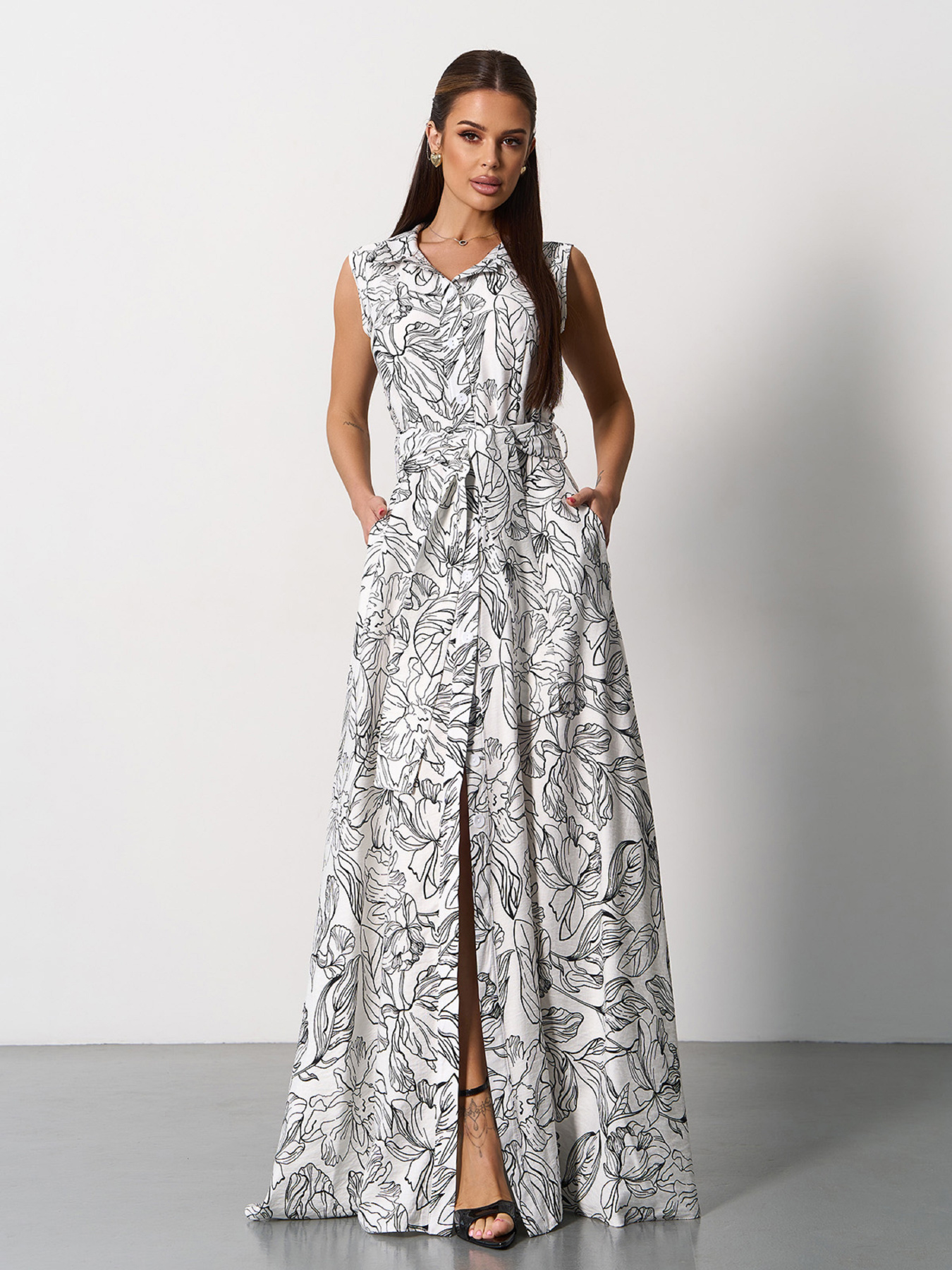 Сукня максі ISSA Plus модель 15167_белый_черный Сукня максі ISSA Plus модель 15167_белый_черный Фото