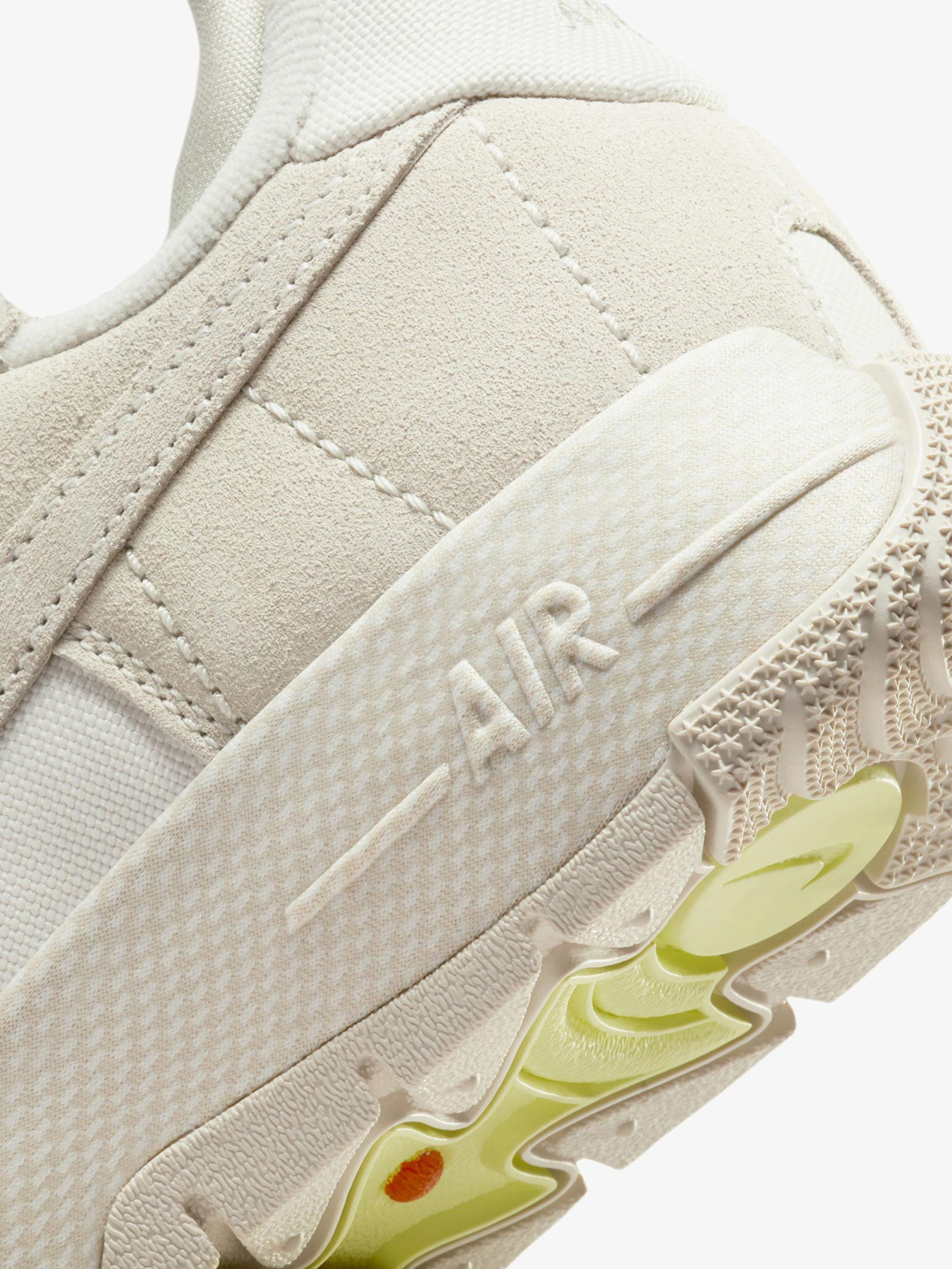 Кросівки NIKE модель FB2348.002 Фото