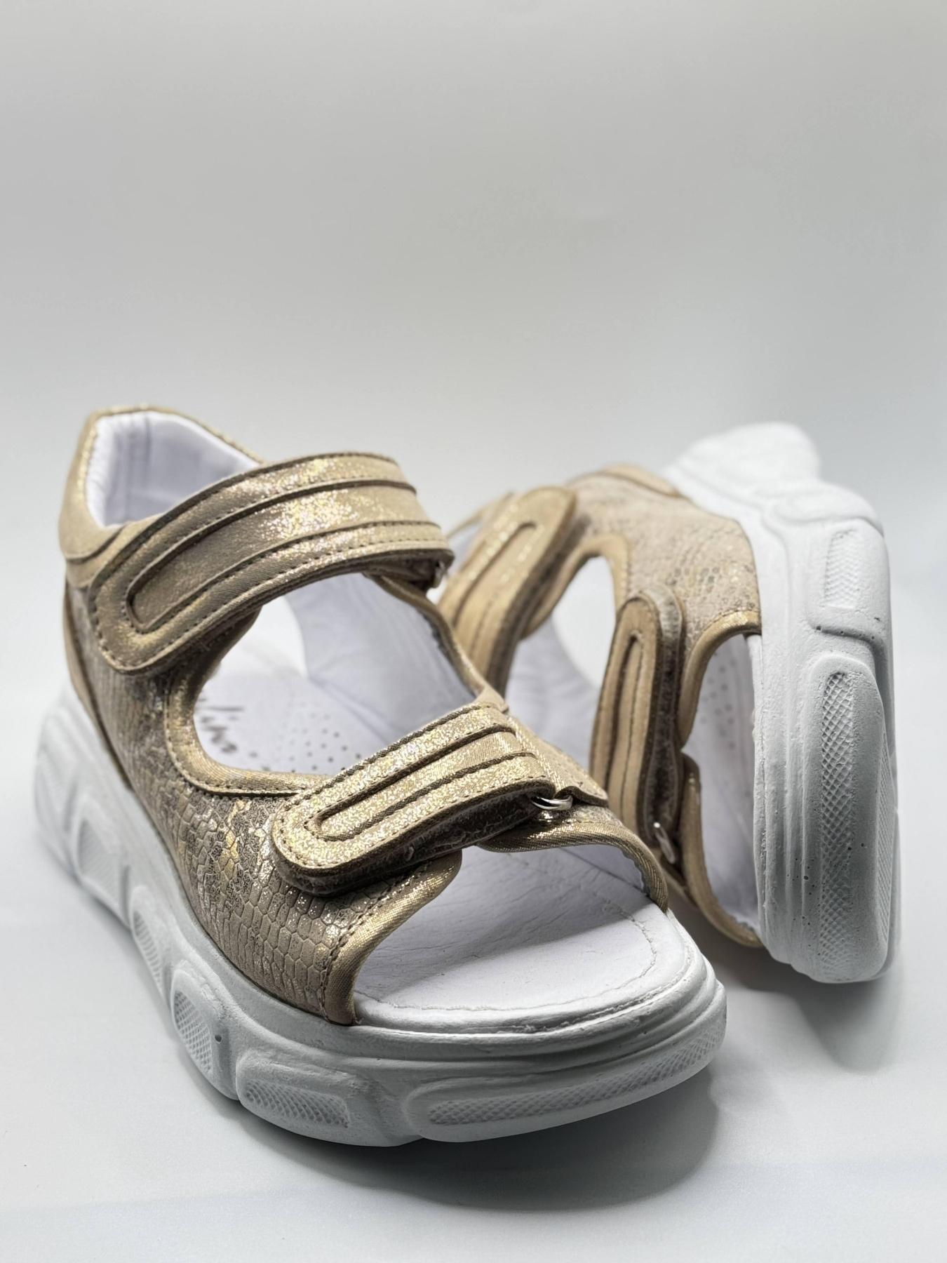 Сандалии Perlina модель 114gold25 Фото