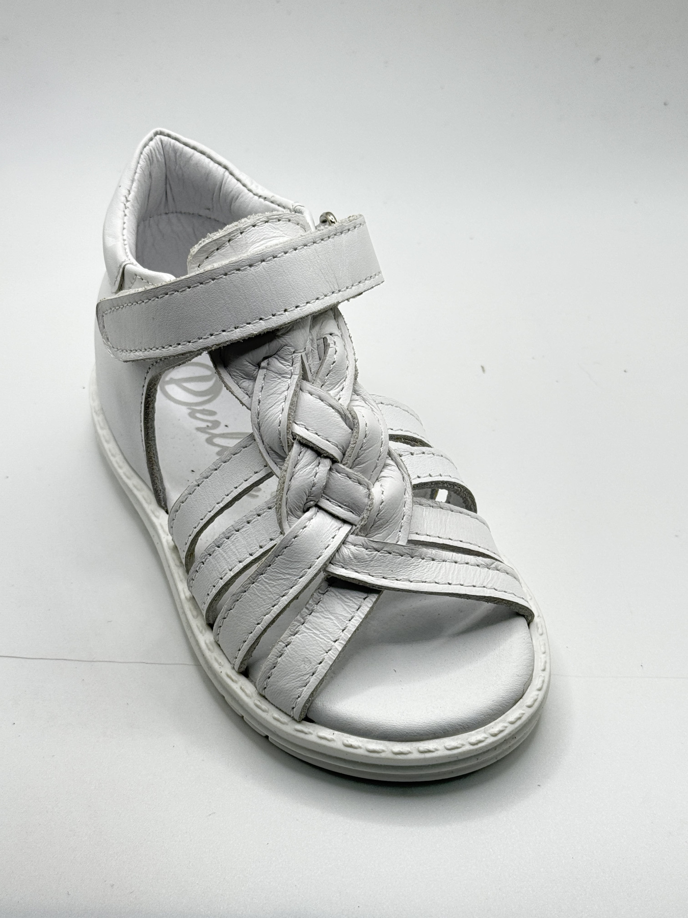 Сандалии Perlina модель 23beliy Сандалии Perlina модель 23beliy Фото