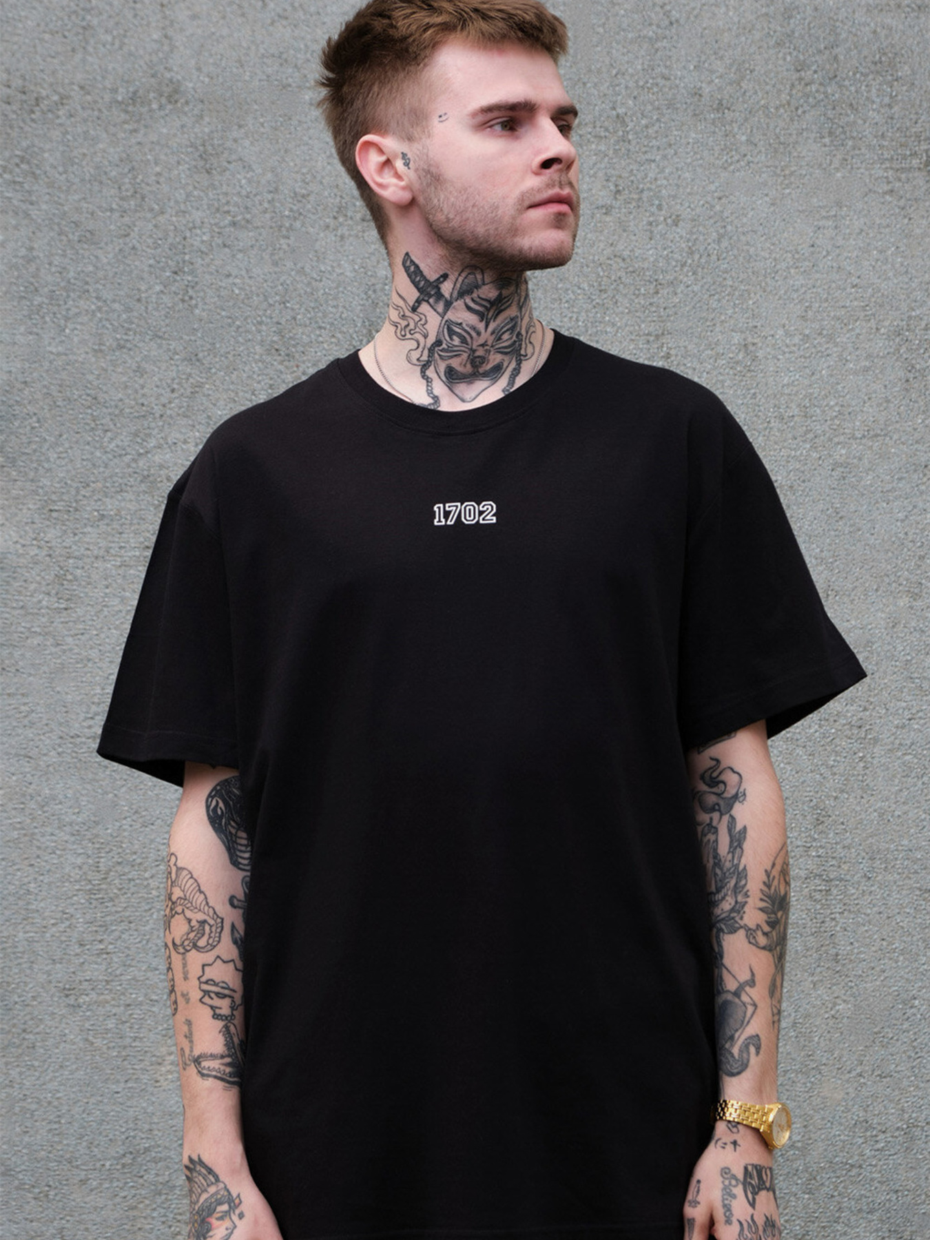 Футболка Without модель 8049632 Футболка Without модель 8049632 Фото