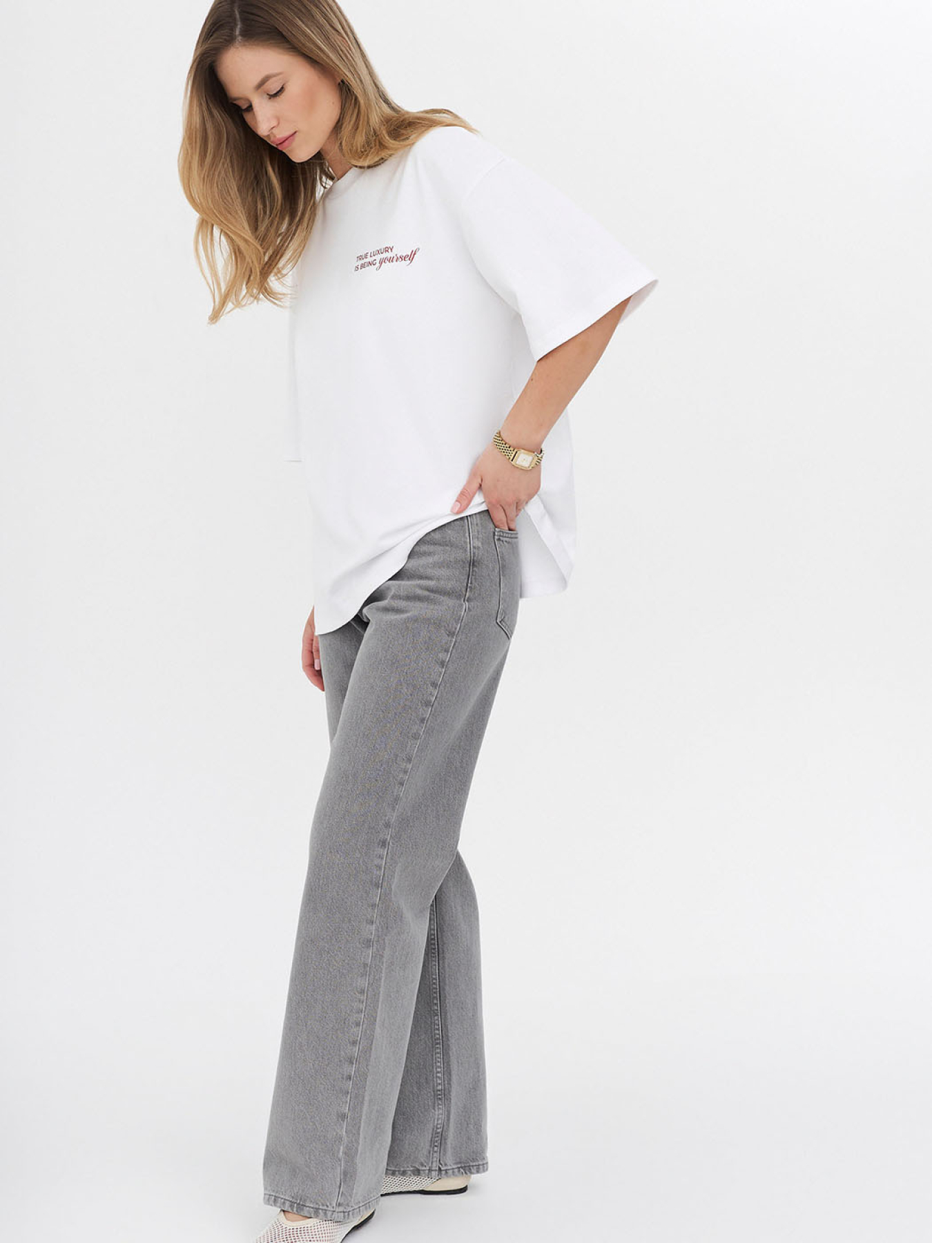 Футболка FASHIONISTA модель 2209 Футболка FASHIONISTA модель 2209 Фото