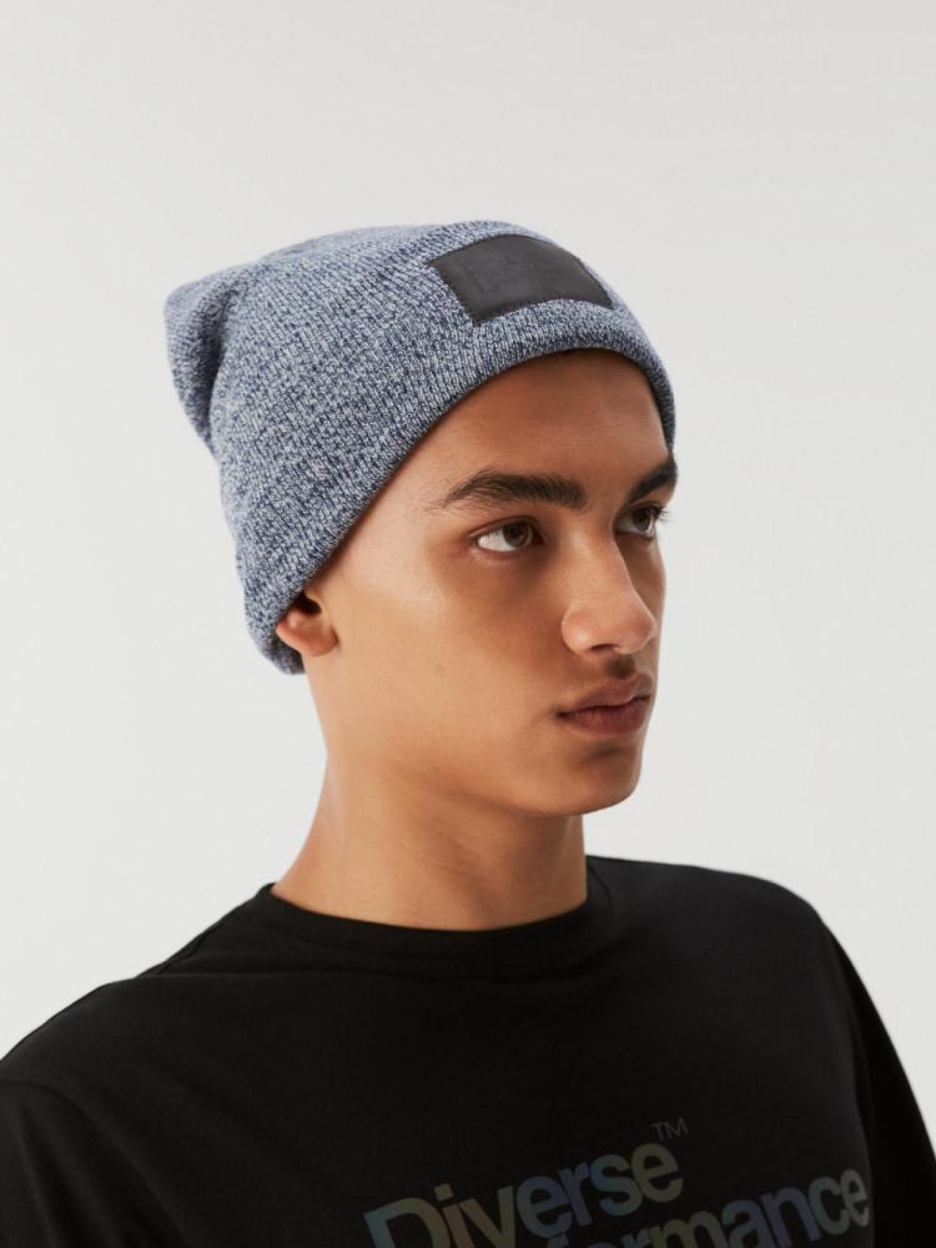 Шапка DIVERSE модель 10040465 Фото