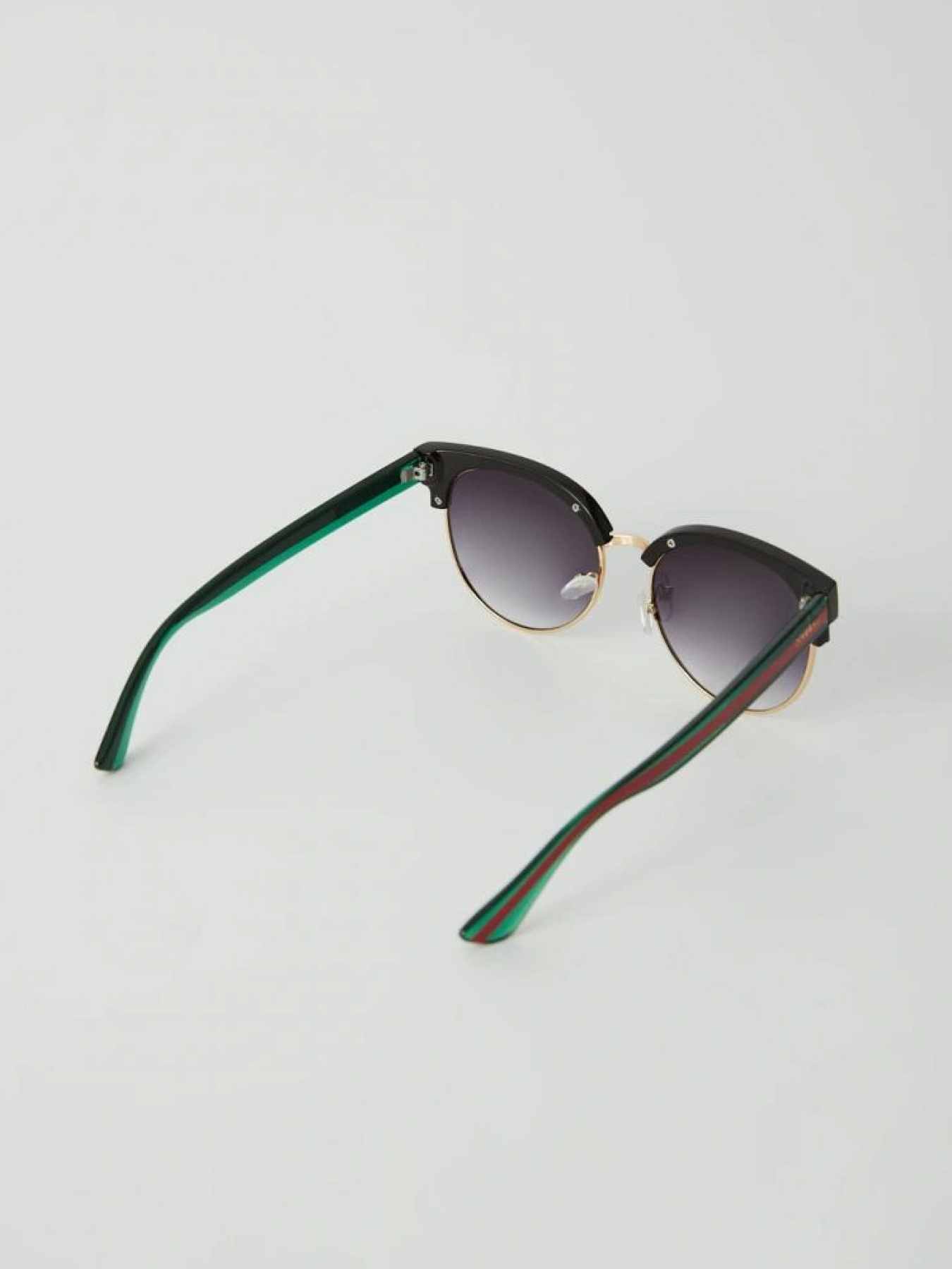 Солнцезащитные очки DIVERSE модель 10042051 Фото