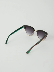 Солнцезащитные очки DIVERSE модель 10042051 Фото