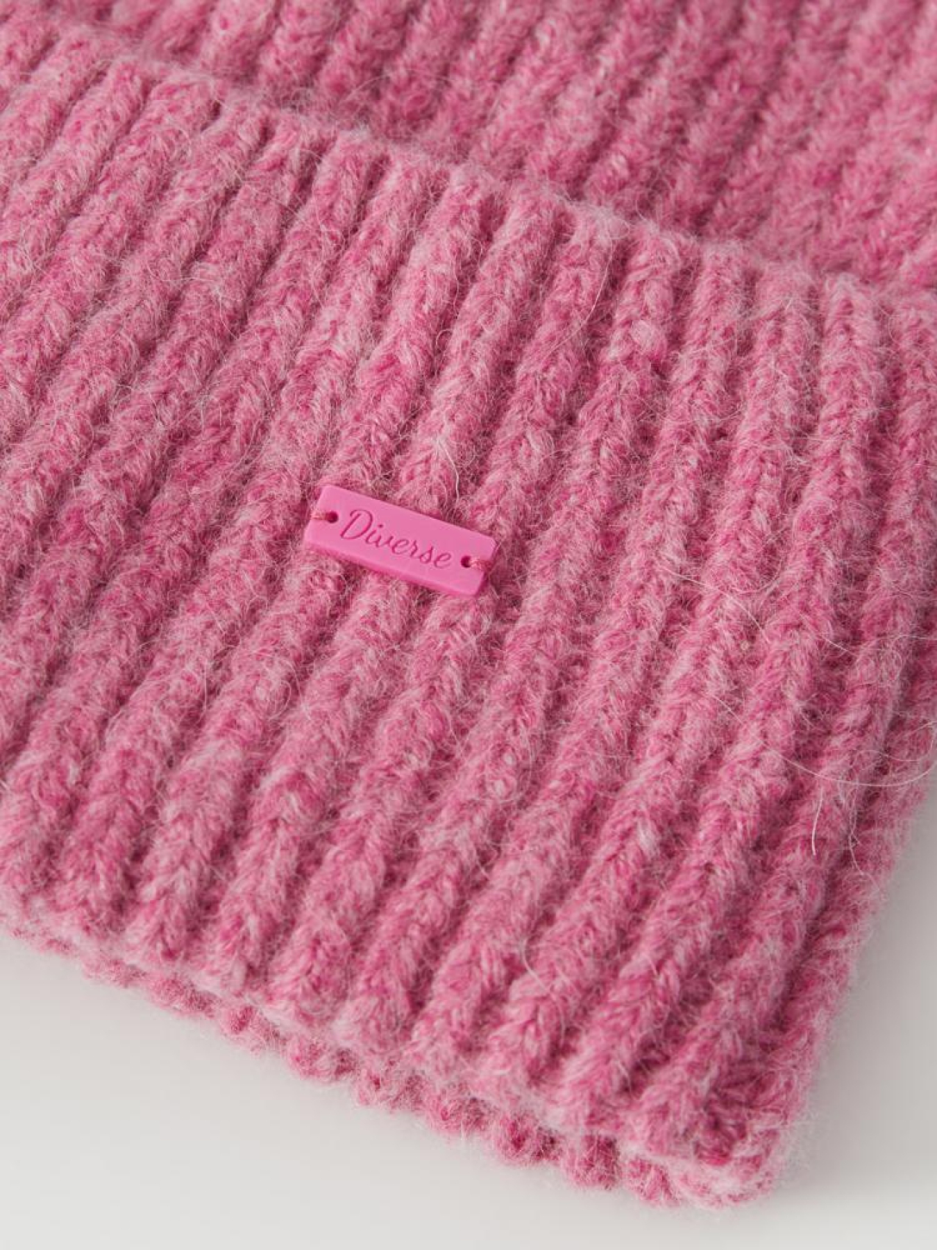 Шапка DIVERSE модель 10043121 Фото